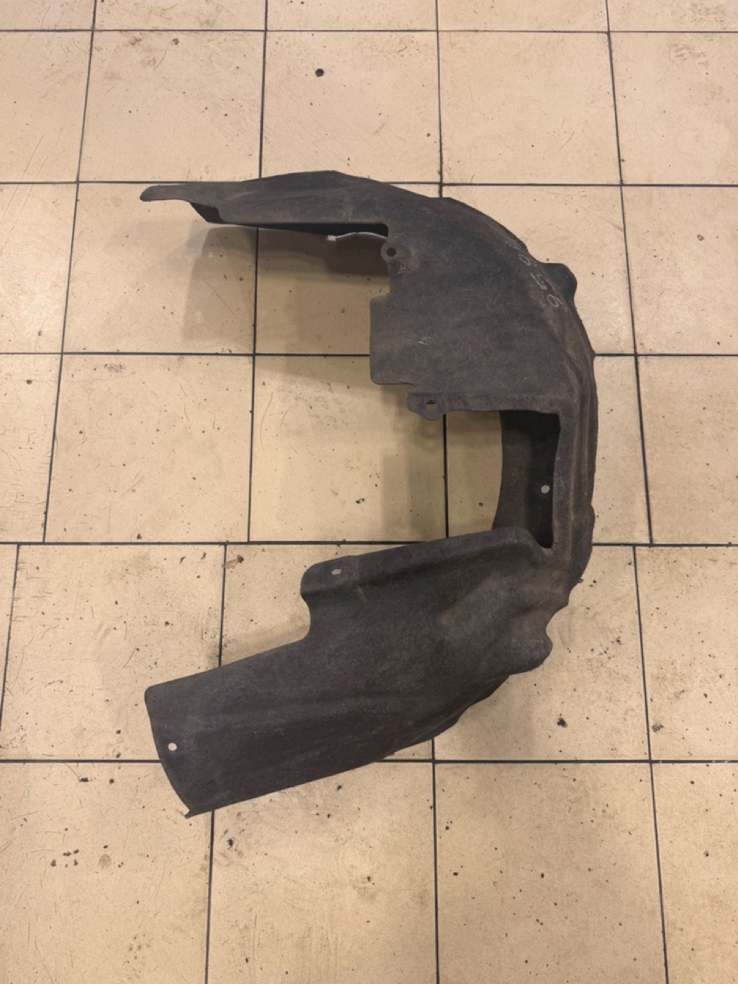 https://ycs.partsauto.market/partsauto-images/thmbs/userImages/57a1490c760884948c1593ca7cc92ed5/part/d7afae44-8a98-48fd-8dd1-265a467a0745_1776706333552.jpg