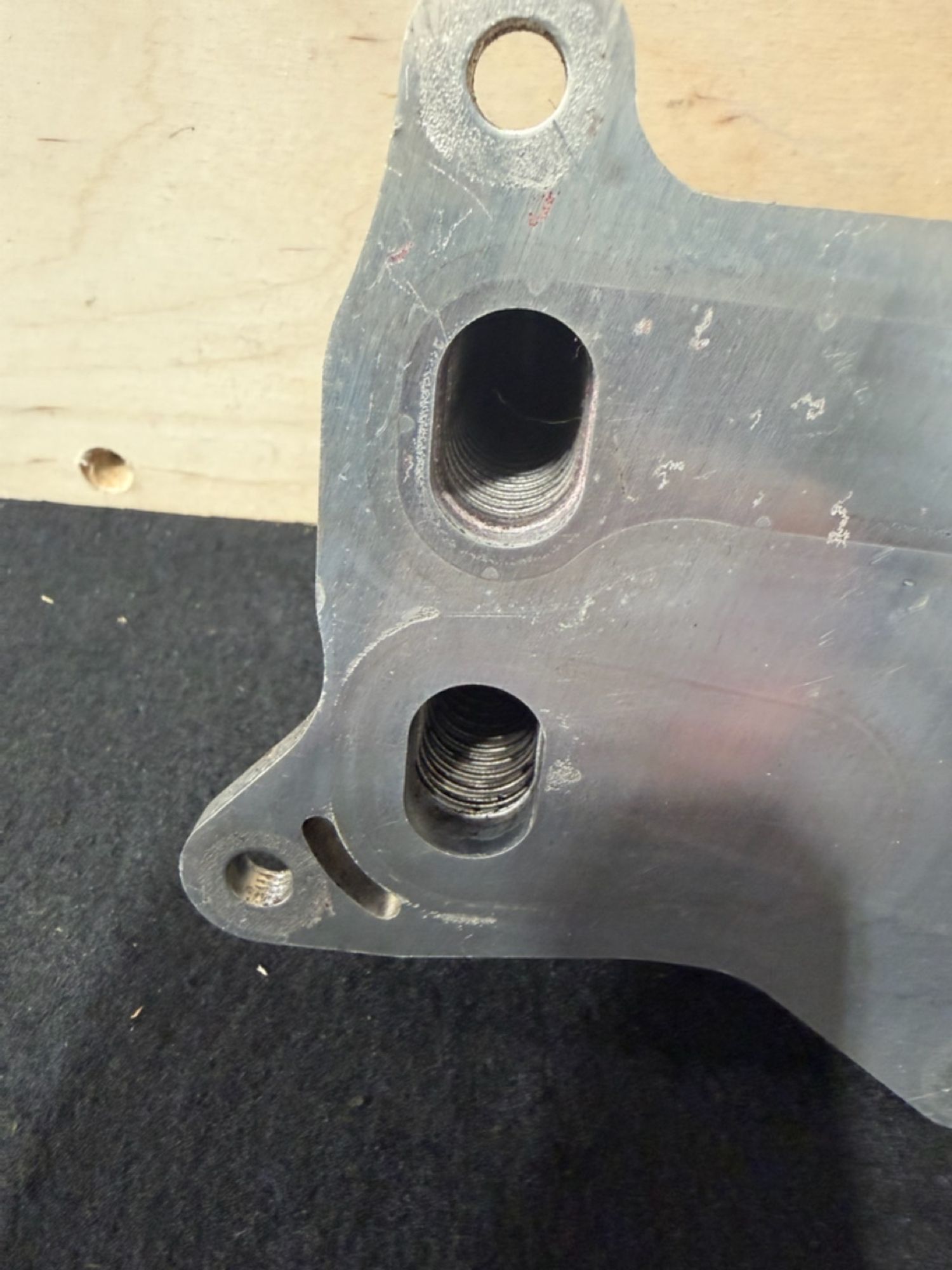 https://ycs.partsauto.market/partsauto-images/thmbs/userImages/57a1490c760884948c1593ca7cc92ed5/part/e0cb4948-37ce-4b26-a48e-acd0b83f99e1_1776608702787.jpg