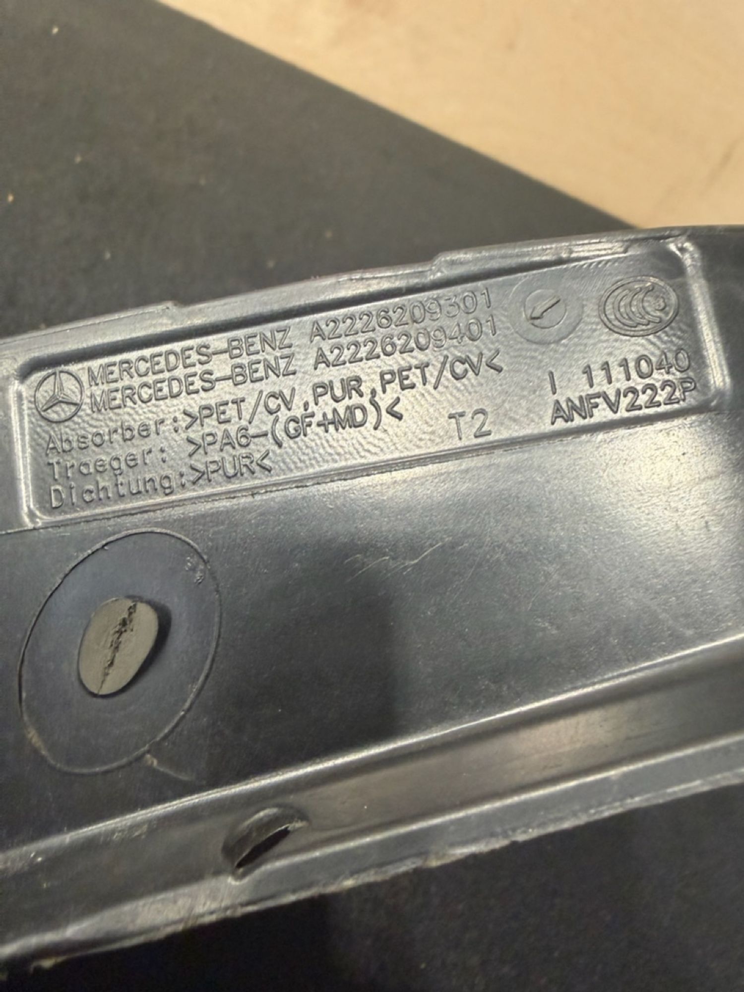 https://ycs.partsauto.market/partsauto-images/thmbs/userImages/57a1490c760884948c1593ca7cc92ed5/part/eb1d0cbf-0580-4dd9-a9e8-d05d32dc3d2c_1776687316831.jpg