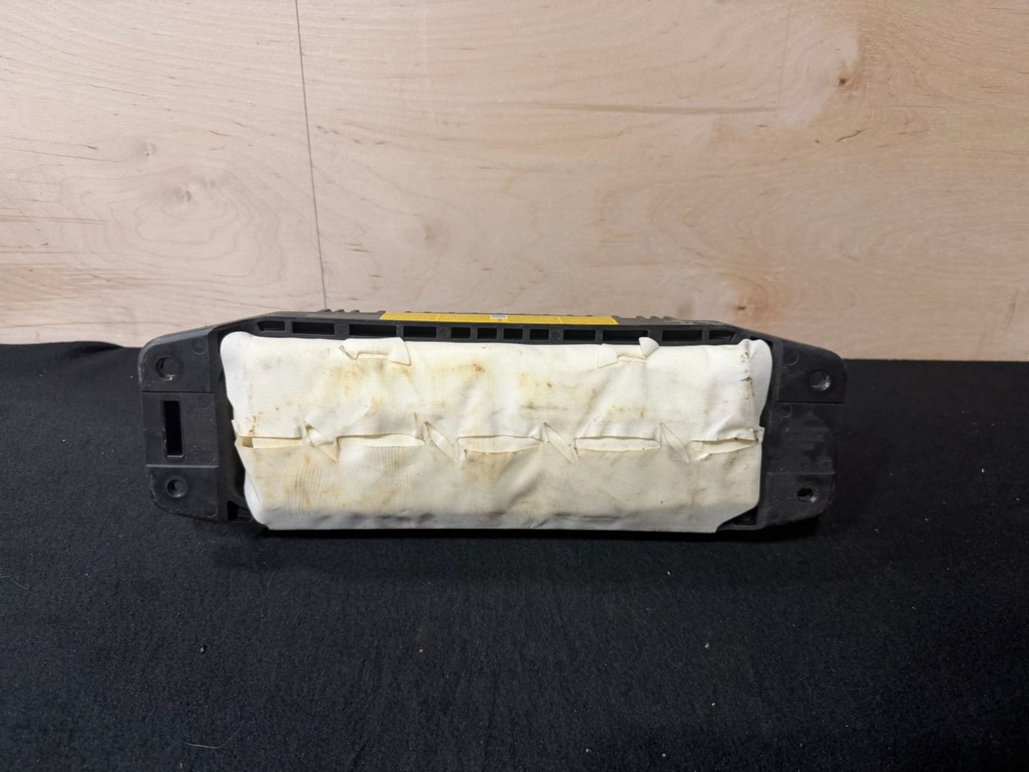 https://ycs.partsauto.market/partsauto-images/thmbs/userImages/57a1490c760884948c1593ca7cc92ed5/part/ee077ddd-36ad-4c6d-b2bf-8350783b8fd6_1776429691230.jpg