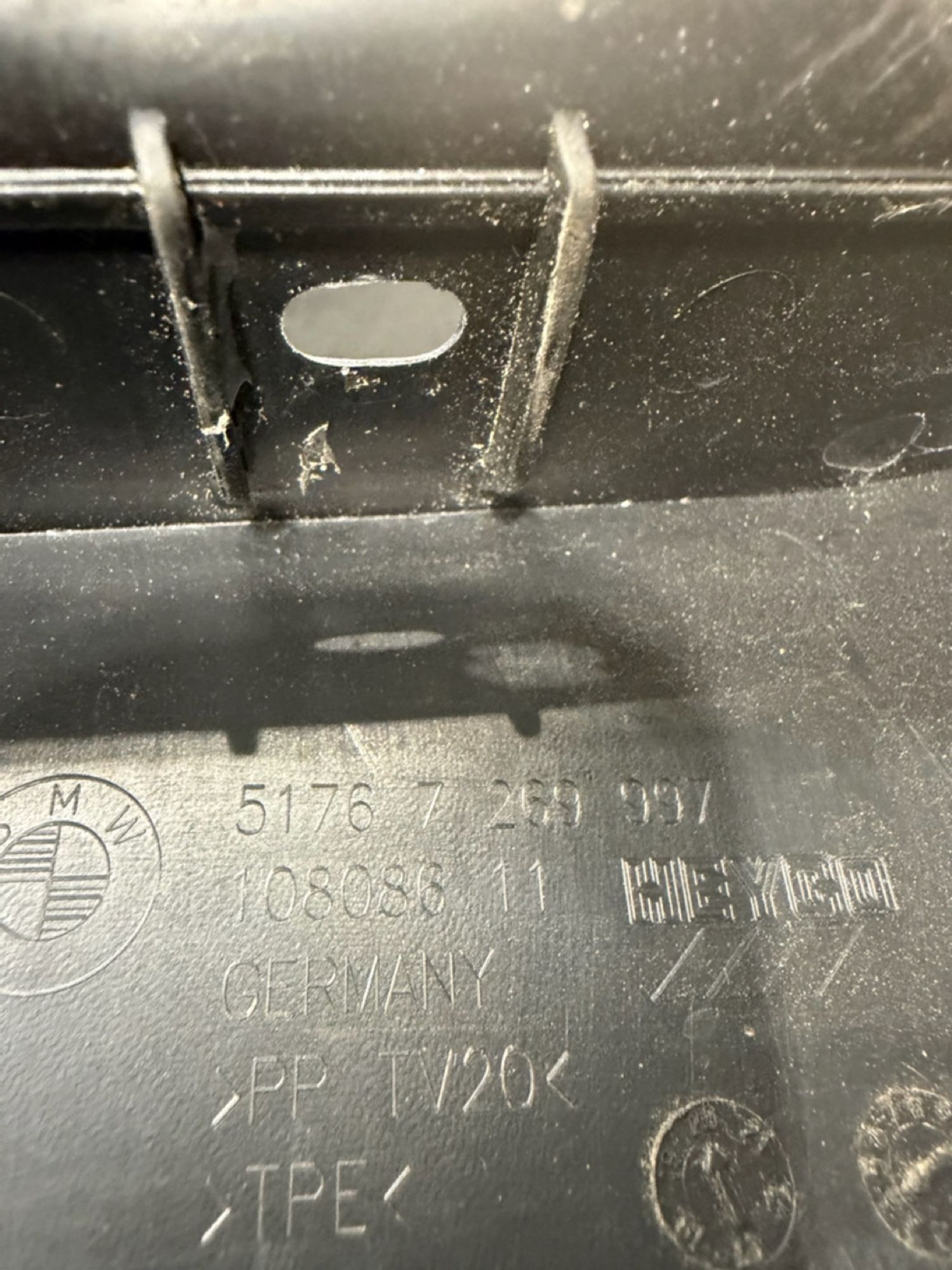 https://ycs.partsauto.market/partsauto-images/thmbs/userImages/57a1490c760884948c1593ca7cc92ed5/part/fd94aaa0-02f4-4d68-b398-e237b80d5b82_1776944650300.jpg
