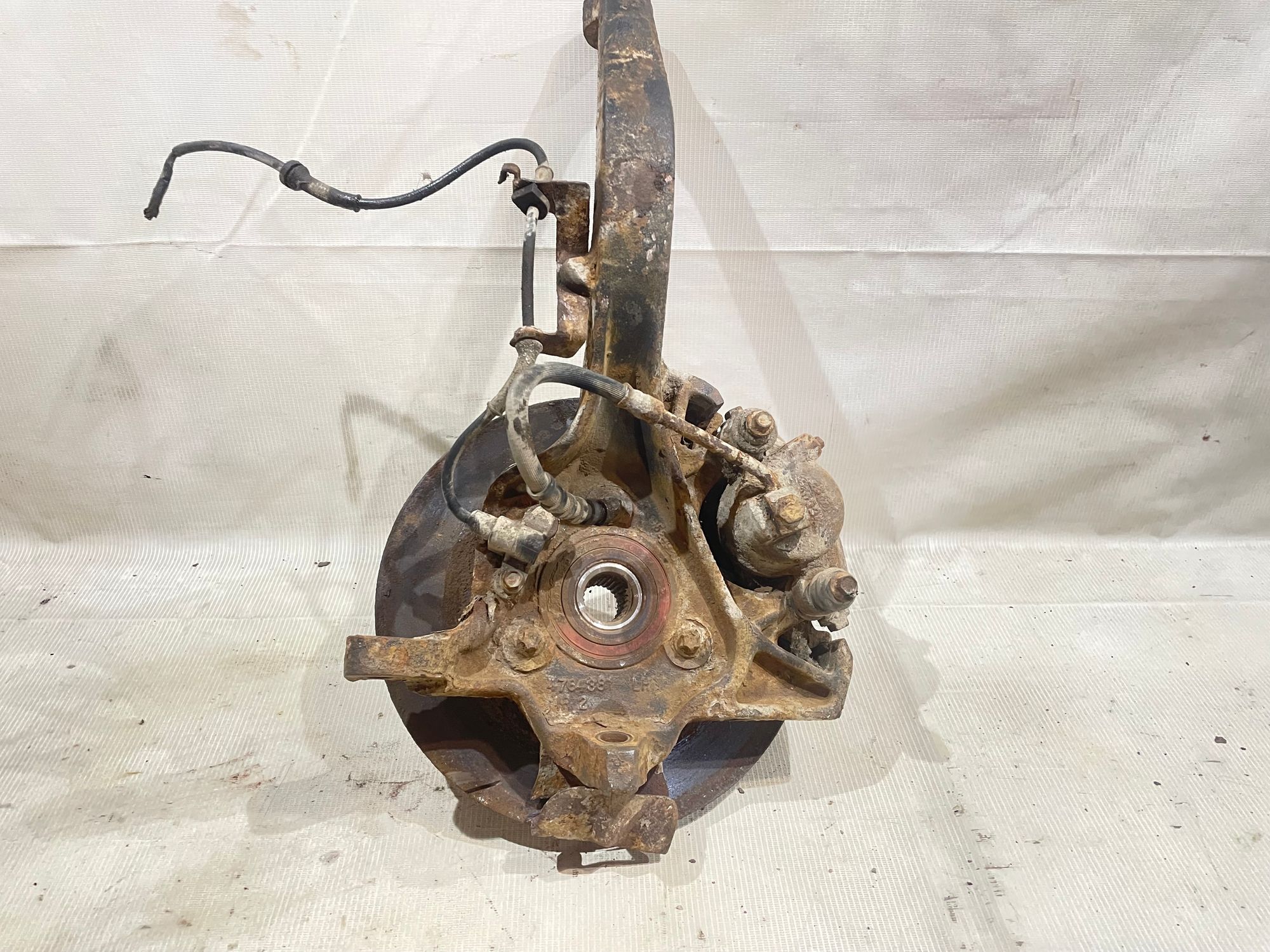 https://ycs.partsauto.market/partsauto-images/thmbs/userImages/5bd9f82b295ca622c9b7c916cd62060a/part/6c02e0bd-12a7-4fca-9d89-8741beab7cf7_1783182468279.jpg