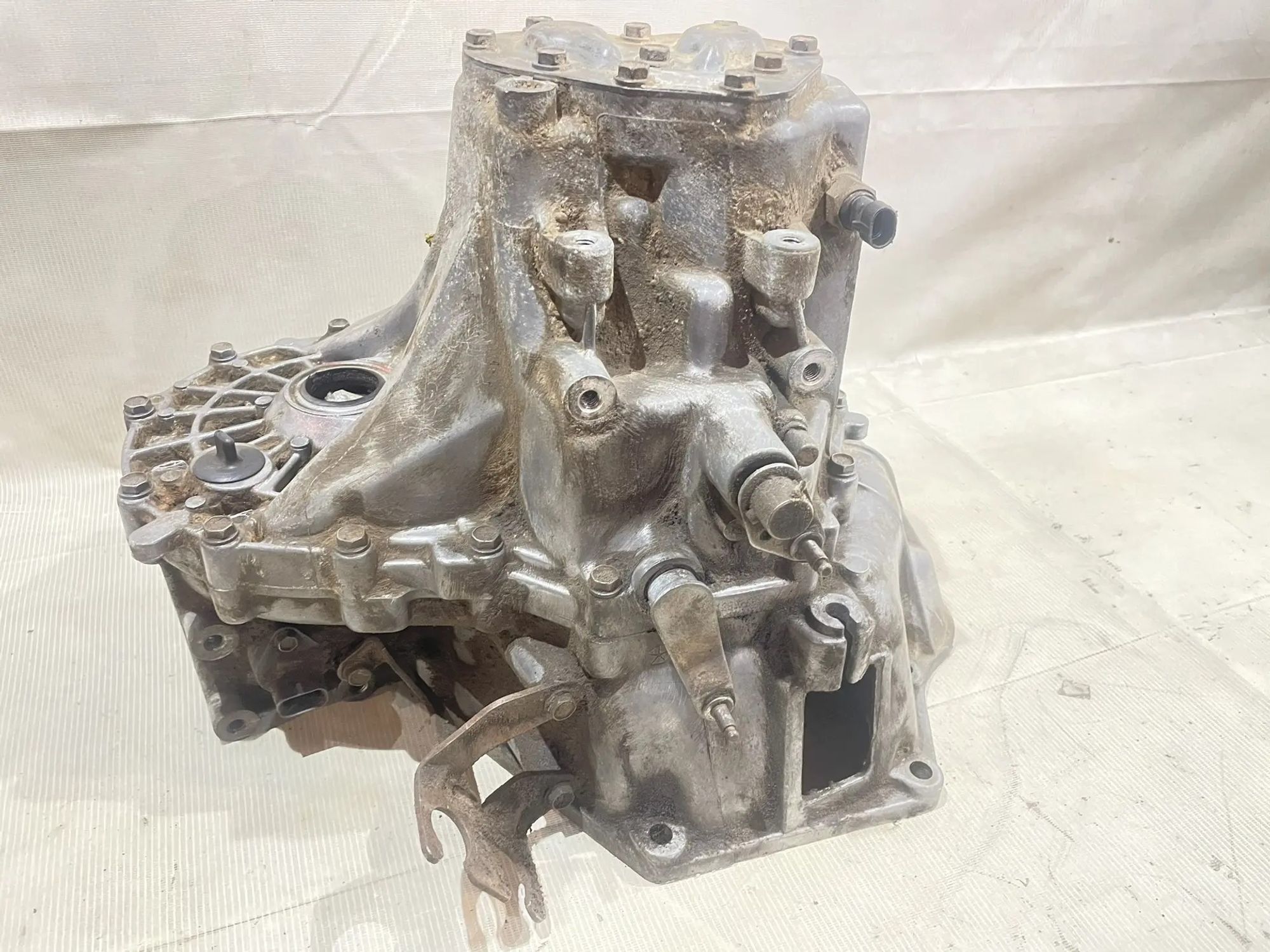 https://ycs.partsauto.market/partsauto-images/thmbs/userImages/5bd9f82b295ca622c9b7c916cd62060a/part/7ec75c62-6e1c-419e-8bd2-c509e651e841_1783163091766.jpg