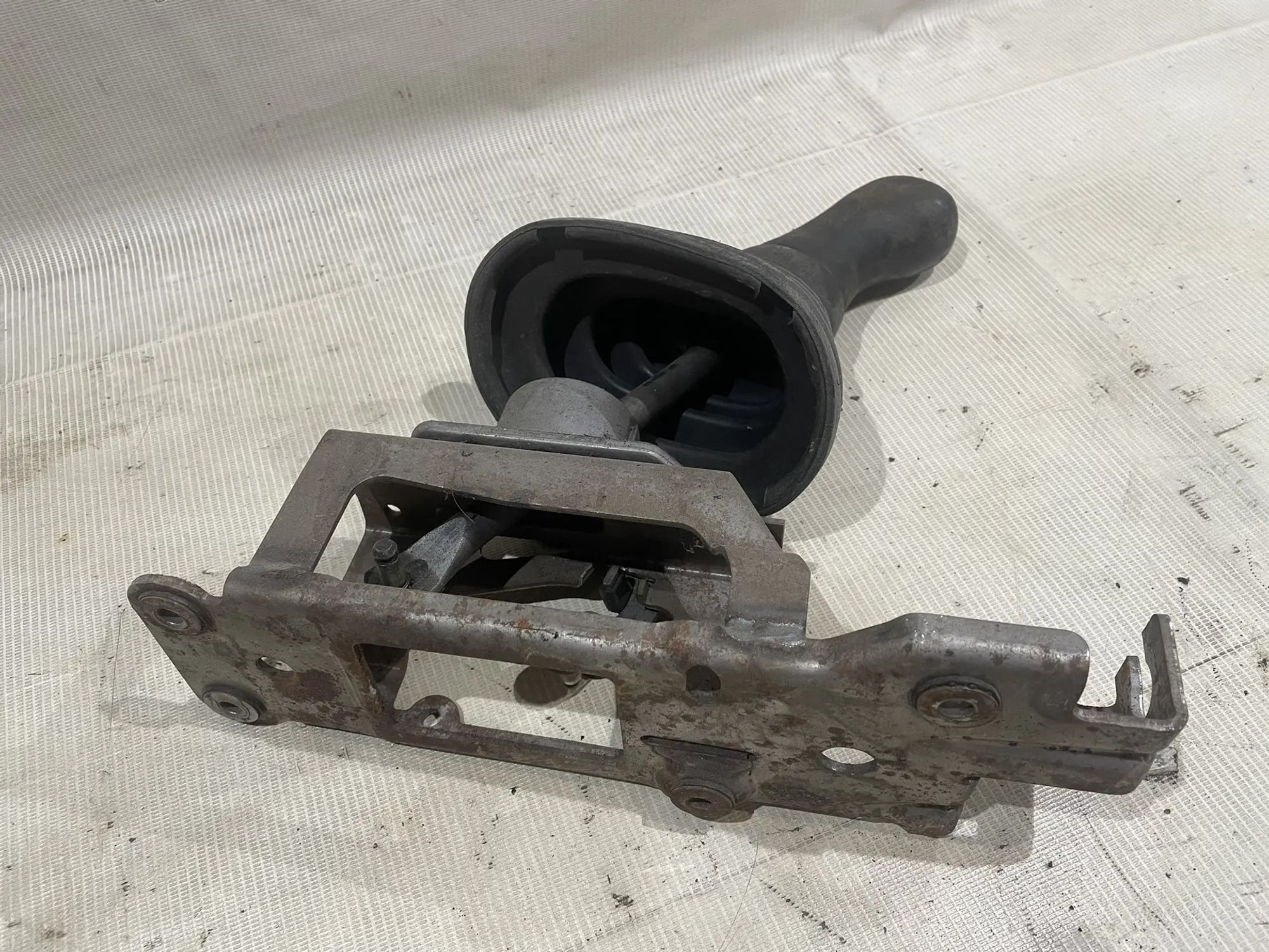 https://ycs.partsauto.market/partsauto-images/thmbs/userImages/5bd9f82b295ca622c9b7c916cd62060a/part/a47cbace-184f-4410-86ed-531a0aafed11_1783177060792.jpg