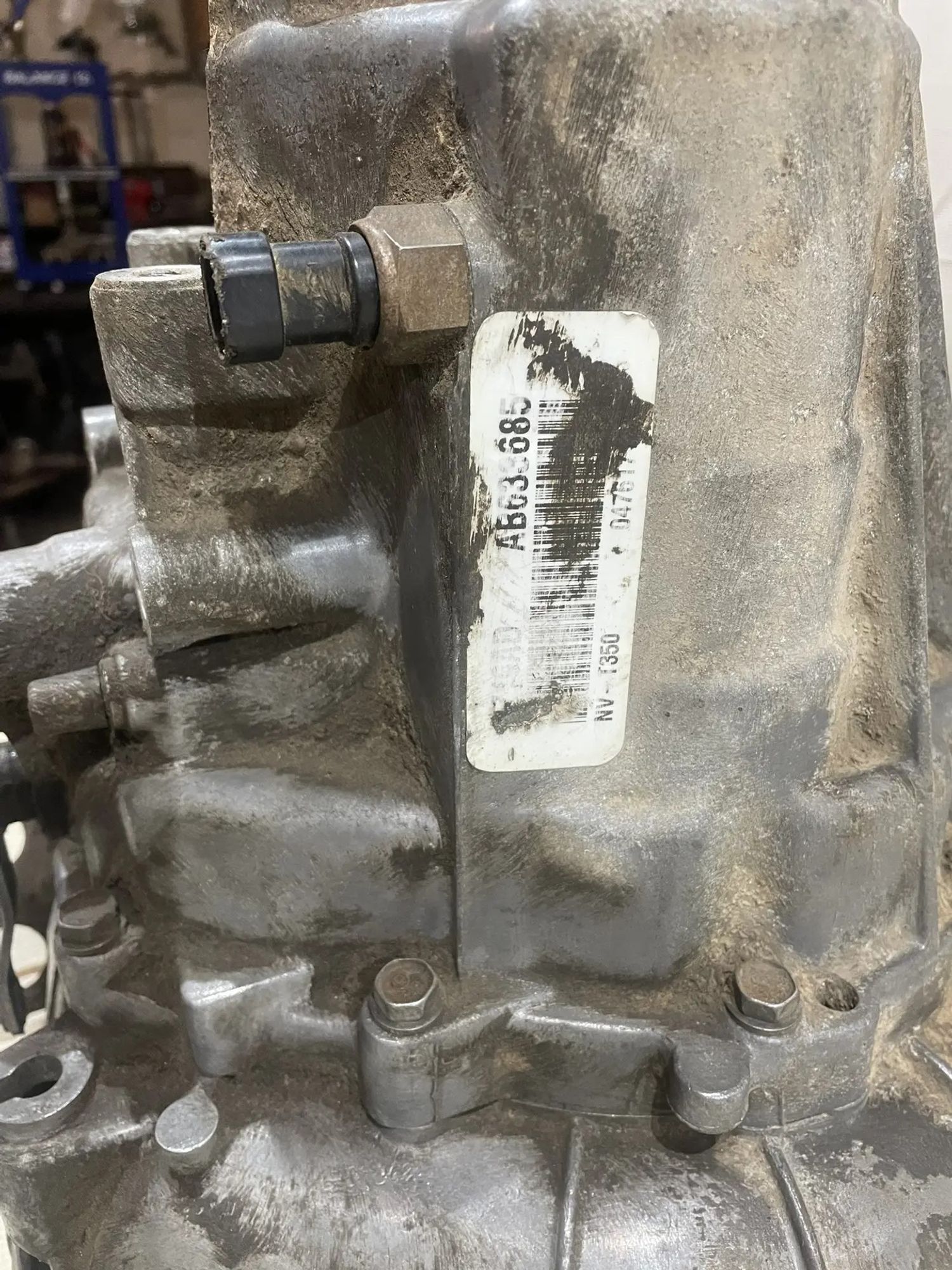 https://ycs.partsauto.market/partsauto-images/thmbs/userImages/5bd9f82b295ca622c9b7c916cd62060a/part/cb4b474c-d9a9-402f-88ab-c00f1caecd19_1783163091764.jpg