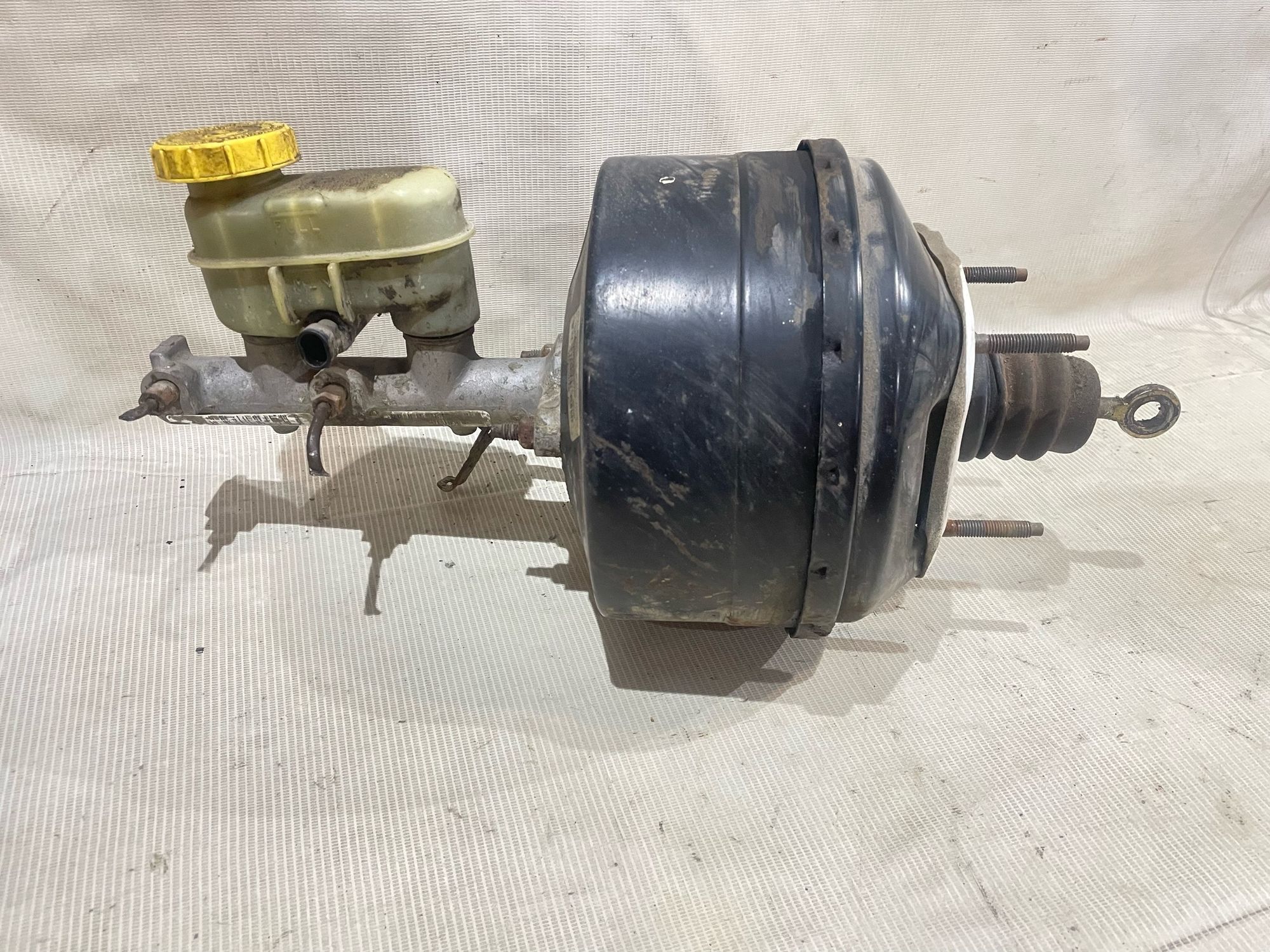 https://ycs.partsauto.market/partsauto-images/thmbs/userImages/5bd9f82b295ca622c9b7c916cd62060a/part/cb81bca2-9482-4a1b-bb23-145c3aed4887_1774628193561.jpg
