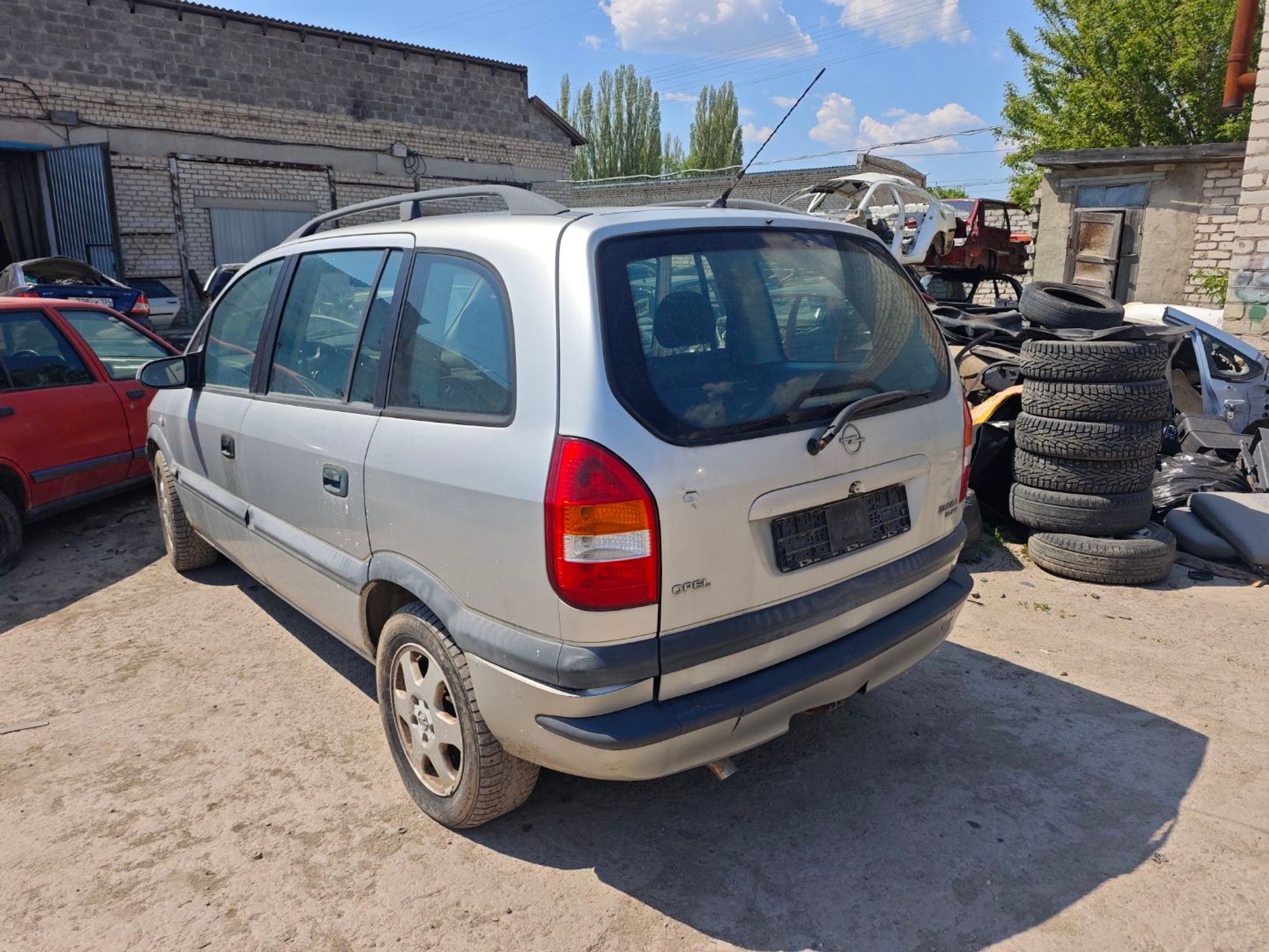 https://ycs.partsauto.market/partsauto-images/thmbs/userImages/642e6f5f1bce7f21e2021cd69aab83bc/car/255cedea-3be0-42fc-abe4-98d51bff54d9_1778152205091.jpg