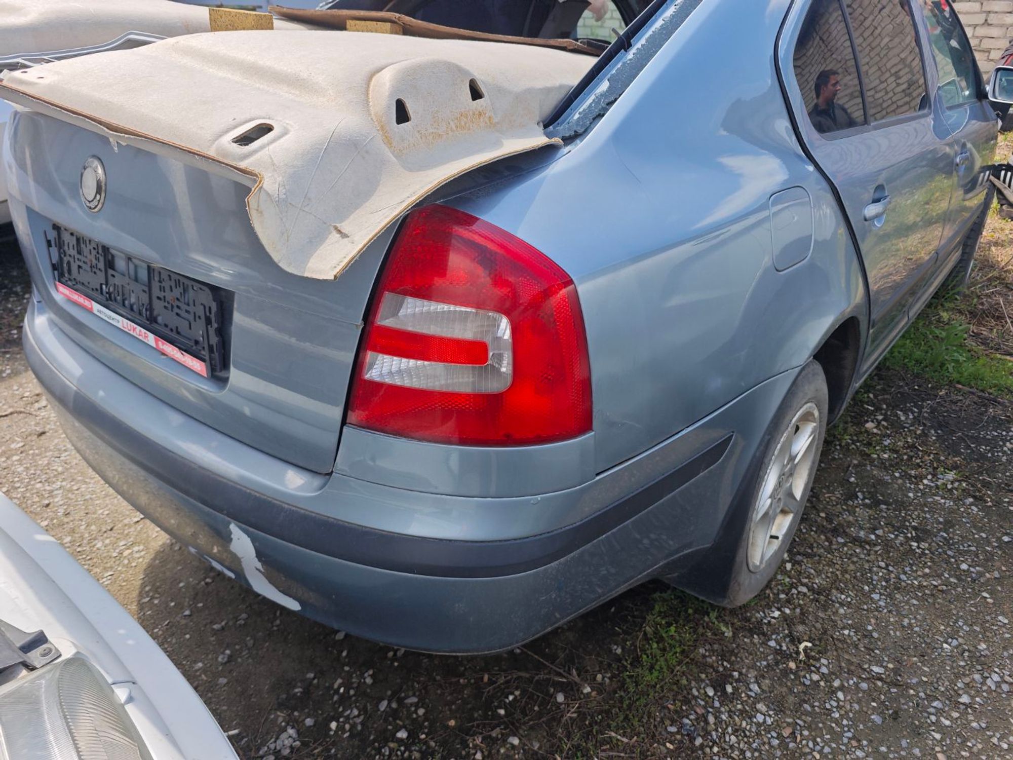 https://ycs.partsauto.market/partsauto-images/thmbs/userImages/642e6f5f1bce7f21e2021cd69aab83bc/car/b55fac57-6189-4a67-ac9b-bd8c30e165e5_1778742530476.jpg