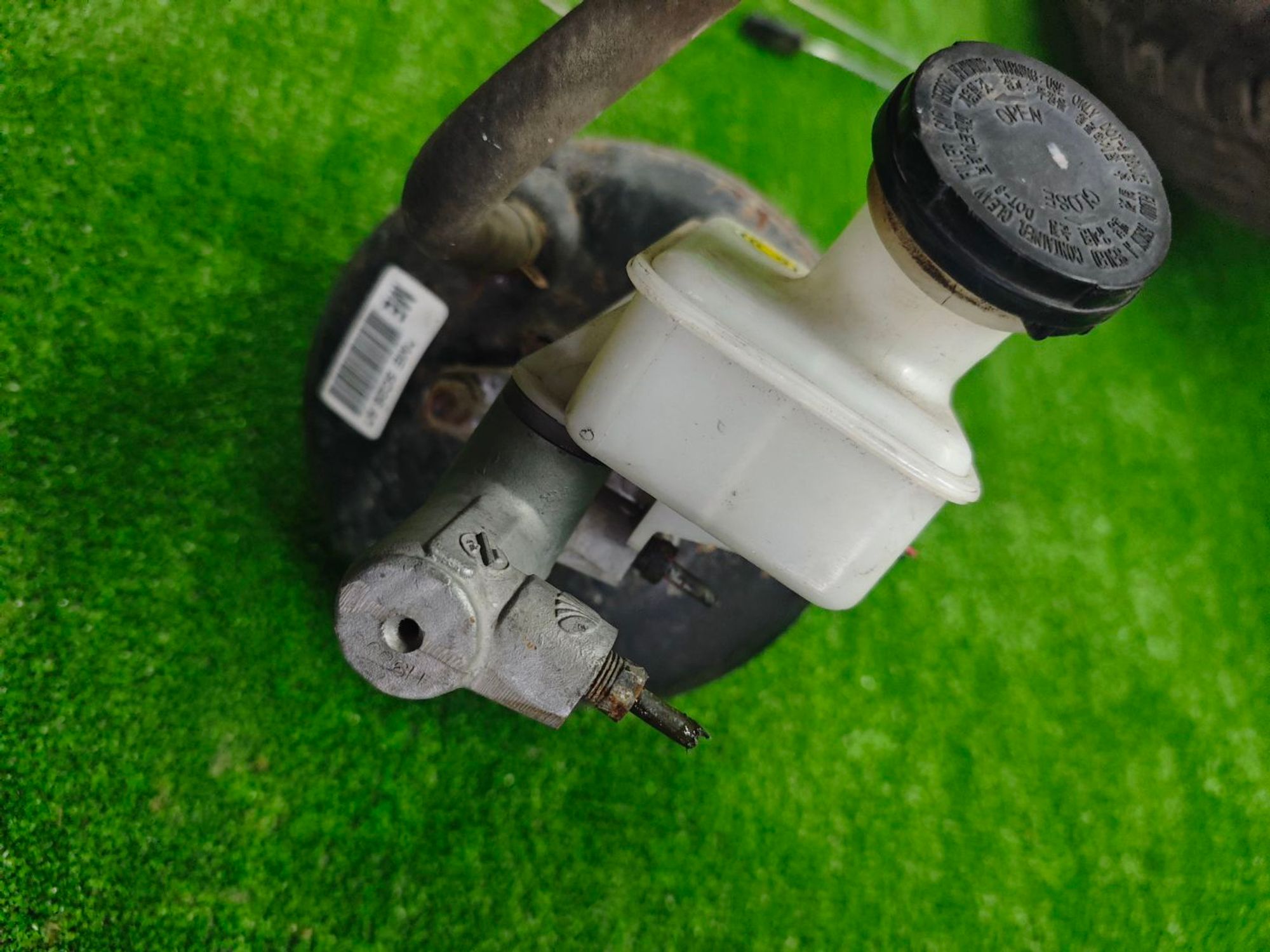 https://ycs.partsauto.market/partsauto-images/thmbs/userImages/642e6f5f1bce7f21e2021cd69aab83bc/part/07e9e06e-c3c2-43c4-8b5e-37c9b3ae8ca3_1784292865605.jpg