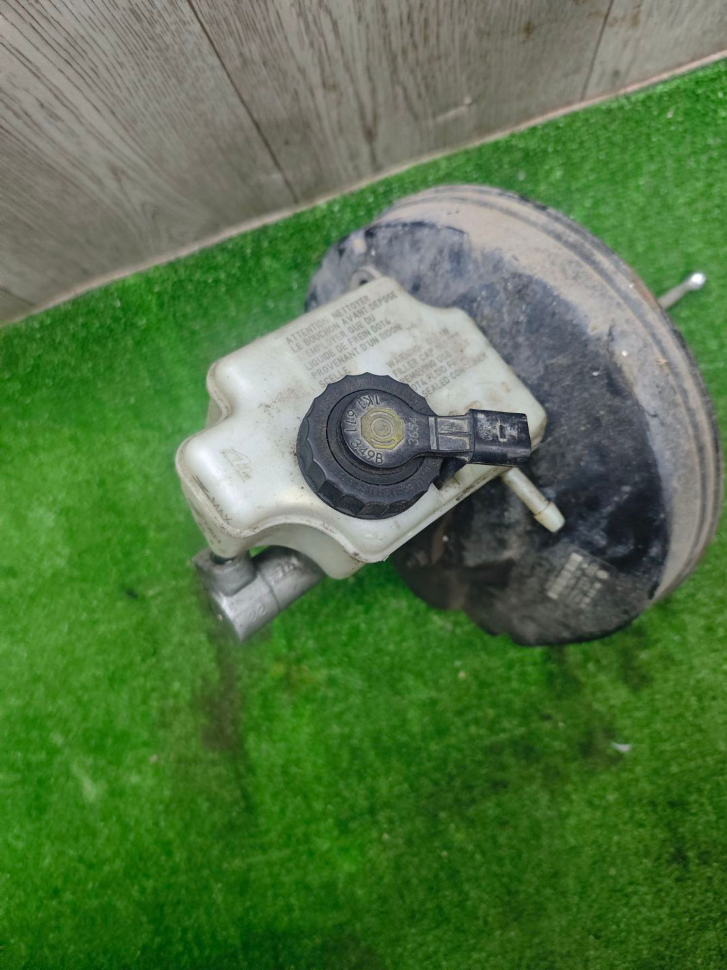 https://ycs.partsauto.market/partsauto-images/thmbs/userImages/642e6f5f1bce7f21e2021cd69aab83bc/part/08e88da0-958c-49a9-8c25-9516cd4e4167_1785477497253.jpg