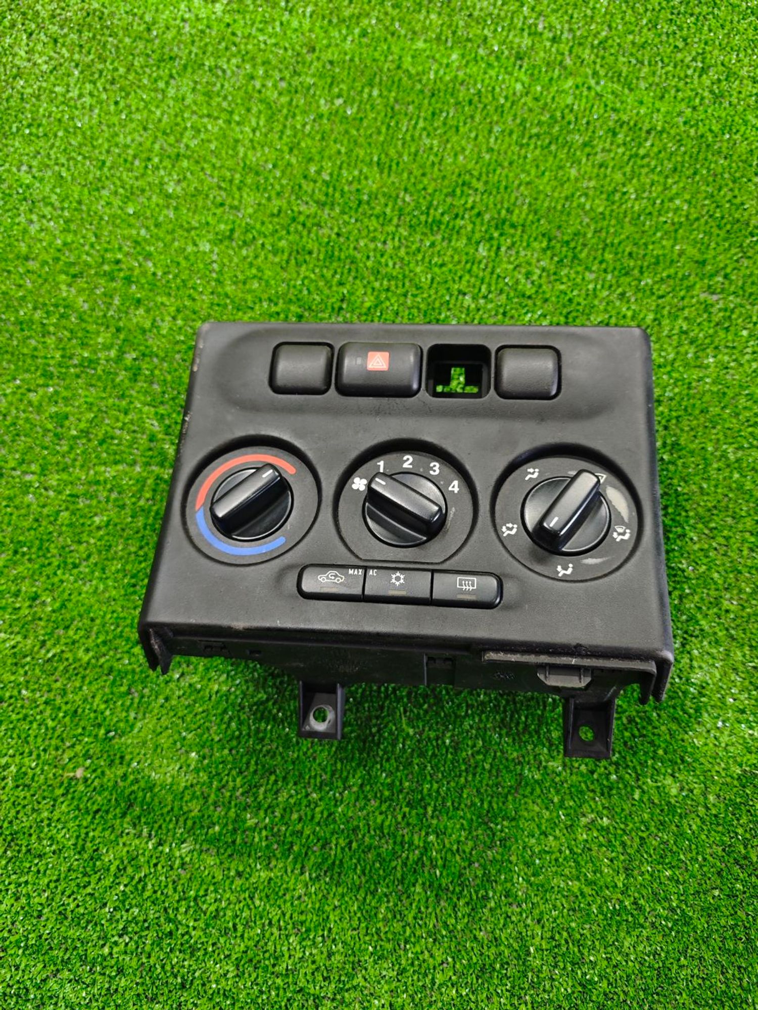 https://ycs.partsauto.market/partsauto-images/thmbs/userImages/642e6f5f1bce7f21e2021cd69aab83bc/part/1c528cb1-d355-4dd6-ab6d-f91714b285bc_1780667553799.jpg