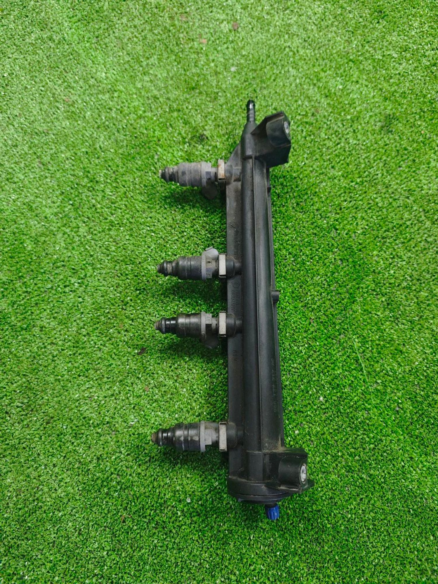 https://ycs.partsauto.market/partsauto-images/thmbs/userImages/642e6f5f1bce7f21e2021cd69aab83bc/part/1c851e07-fa39-425e-b5e7-0fbf209f2c18_1784366892459.jpg