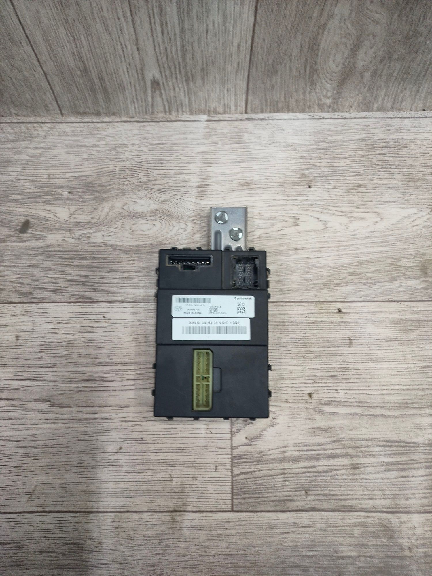 https://ycs.partsauto.market/partsauto-images/thmbs/userImages/642e6f5f1bce7f21e2021cd69aab83bc/part/26b8f849-5b7b-46ec-b4ce-9266abfe6917_1704668970717.jpg