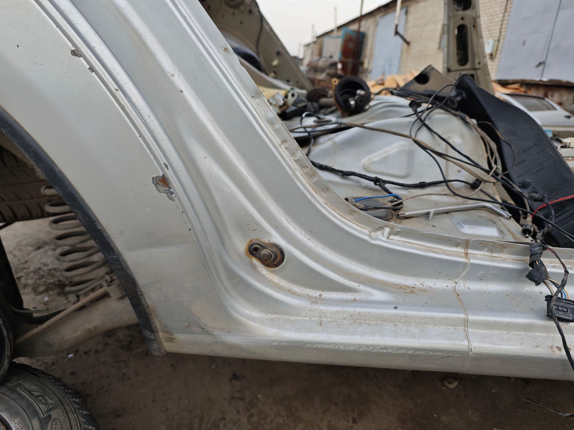 https://ycs.partsauto.market/partsauto-images/thmbs/userImages/642e6f5f1bce7f21e2021cd69aab83bc/part/282c043f-f21a-45fb-8b5a-9c22d5cf1139_1712933309885.jpg