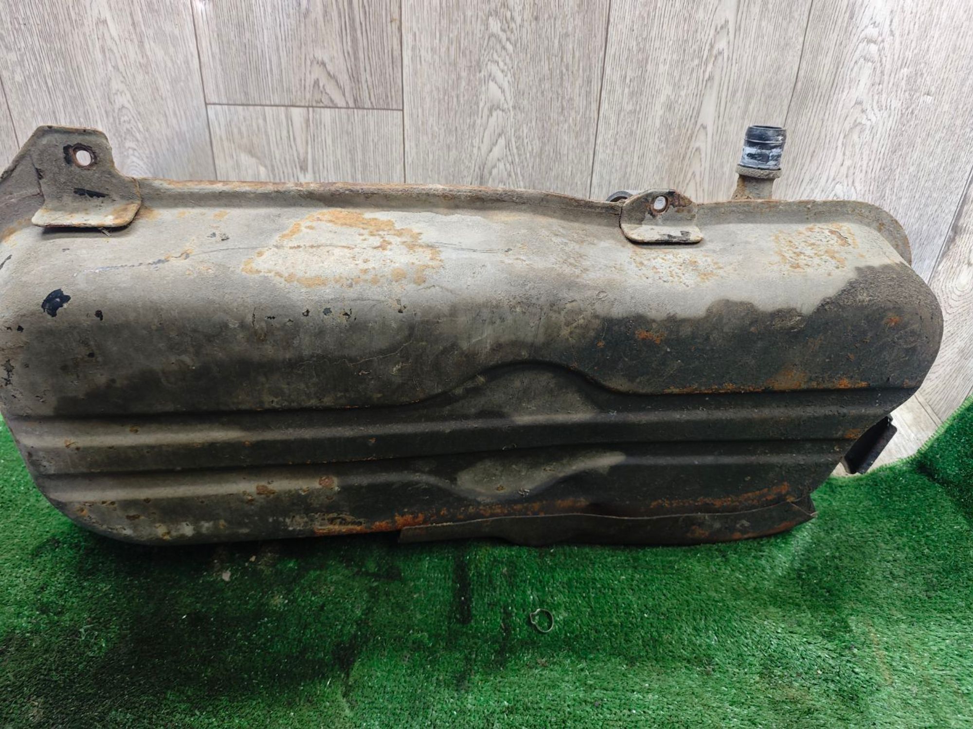 https://ycs.partsauto.market/partsauto-images/thmbs/userImages/642e6f5f1bce7f21e2021cd69aab83bc/part/3506f061-f494-4fef-b114-4afa2ea286ff_1775485511750.jpg
