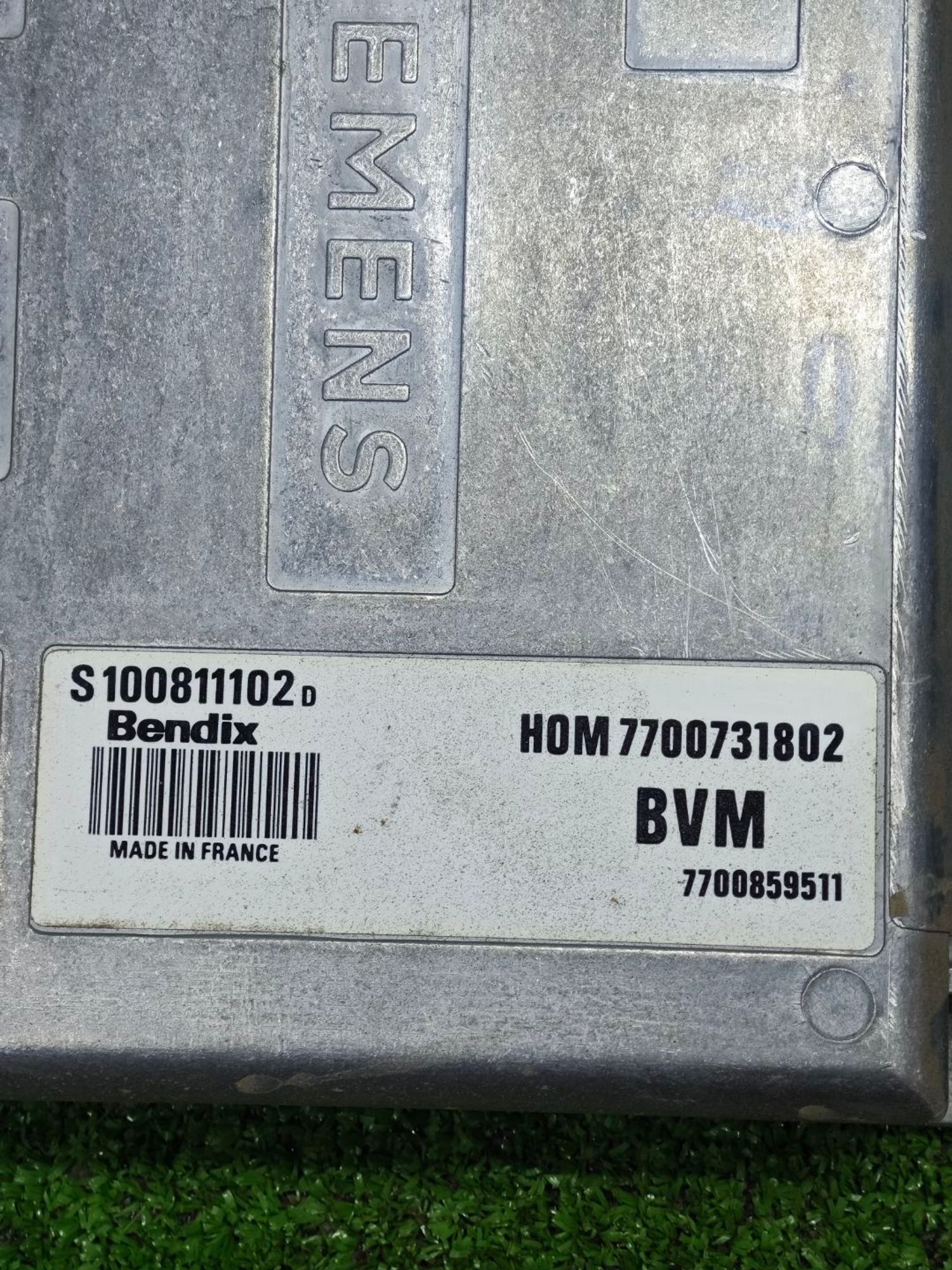 https://ycs.partsauto.market/partsauto-images/thmbs/userImages/642e6f5f1bce7f21e2021cd69aab83bc/part/3f36f79e-ebc4-4c4e-81eb-3e19b69a178b_1786008626059.jpg