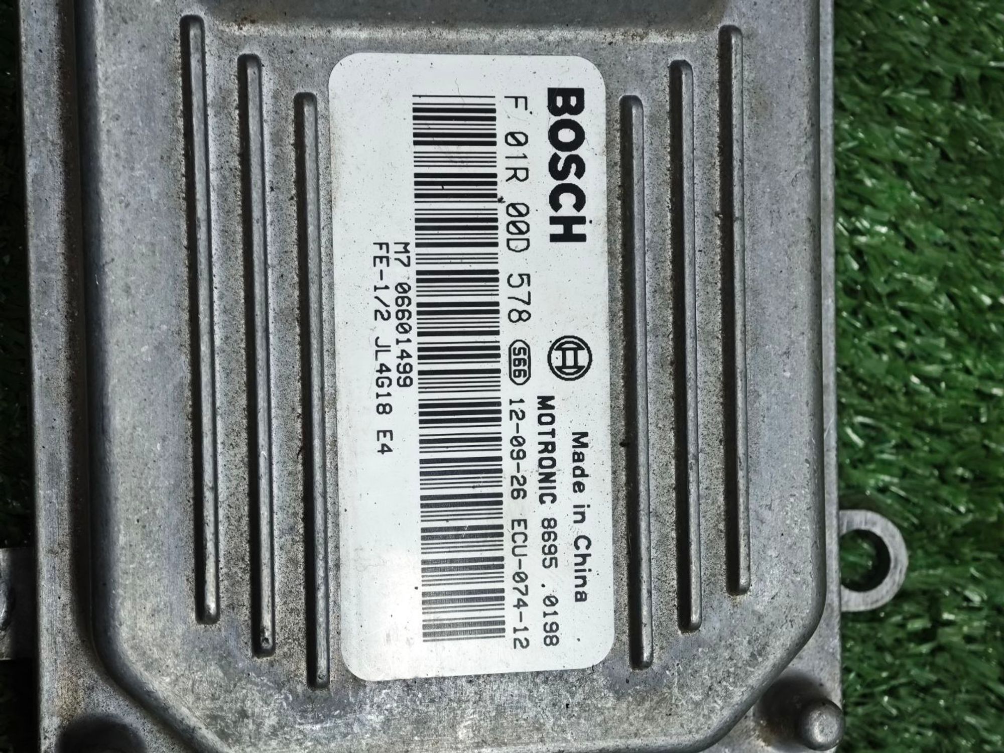 https://ycs.partsauto.market/partsauto-images/thmbs/userImages/642e6f5f1bce7f21e2021cd69aab83bc/part/405bef47-0bd3-47a1-9a5c-9ccc63684502_1775564891814.jpg