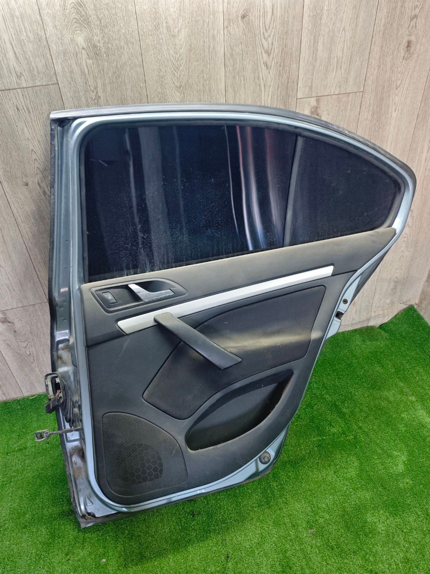 https://ycs.partsauto.market/partsauto-images/thmbs/userImages/642e6f5f1bce7f21e2021cd69aab83bc/part/425cefef-f8fd-4e68-a4e9-0dd563ee965e_1784623071175.jpg
