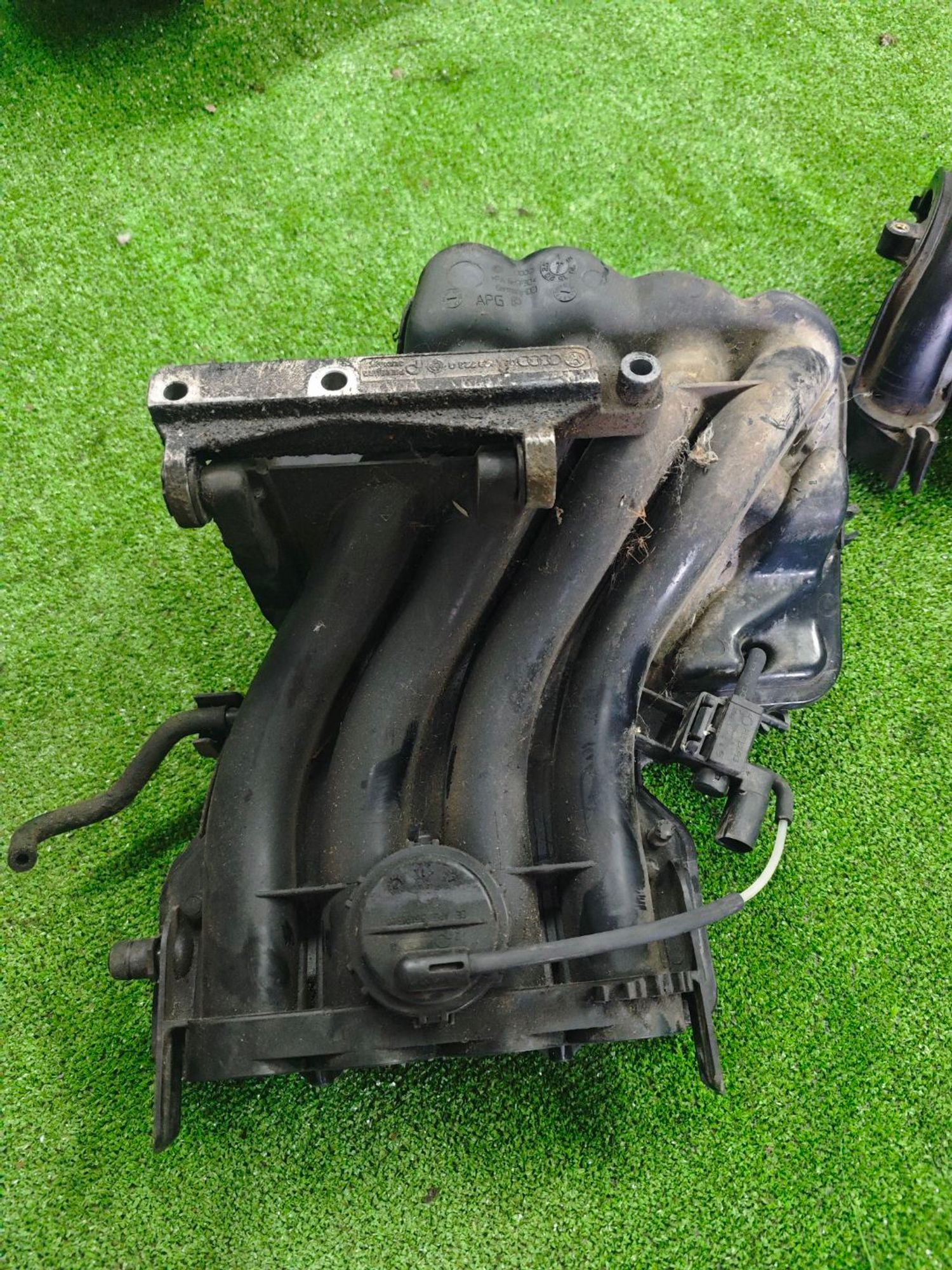 https://ycs.partsauto.market/partsauto-images/thmbs/userImages/642e6f5f1bce7f21e2021cd69aab83bc/part/444858a6-5a82-4d89-90fe-a5fd3a37aec4_1784362252662.jpg