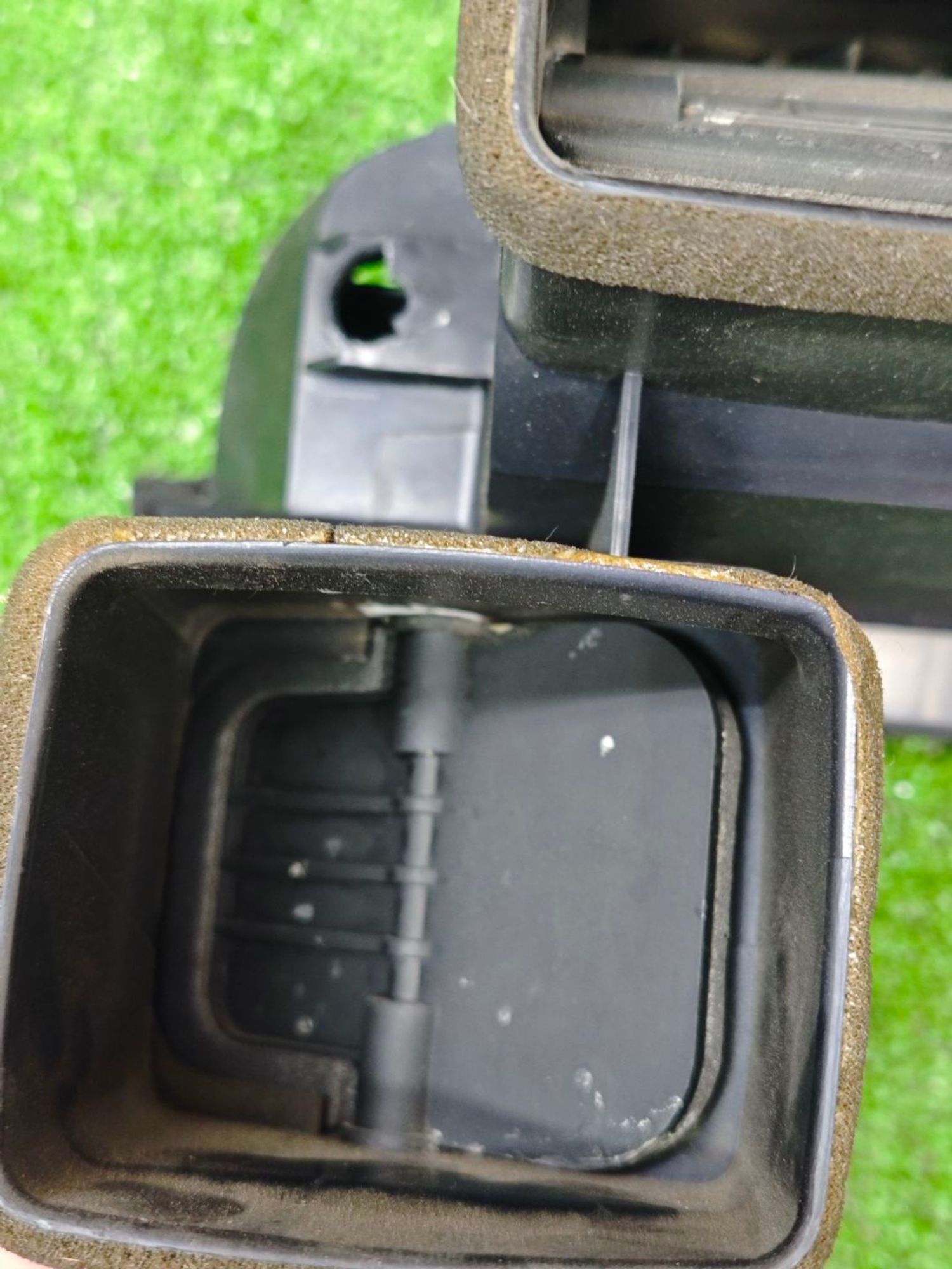 https://ycs.partsauto.market/partsauto-images/thmbs/userImages/642e6f5f1bce7f21e2021cd69aab83bc/part/498bf90e-b2d3-432e-83c2-c0fee6d4a070_1785572072479.jpg