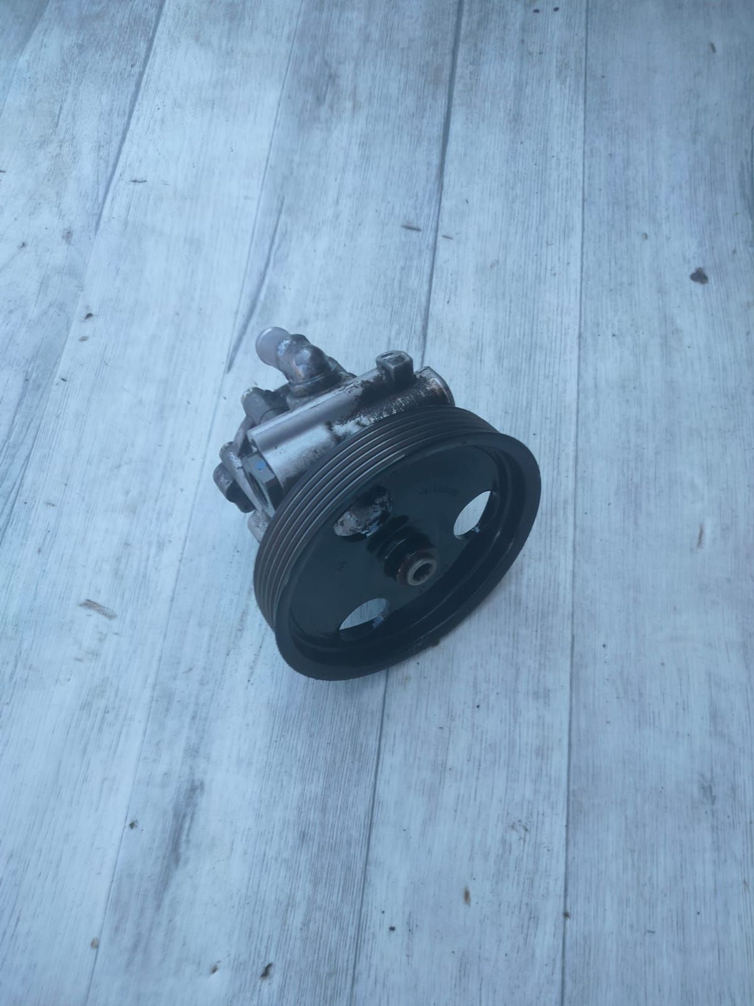https://ycs.partsauto.market/partsauto-images/thmbs/userImages/642e6f5f1bce7f21e2021cd69aab83bc/part/4c0c1a73-f1ce-40c1-acf4-fb2957c1eff6_1694005476849.jpg