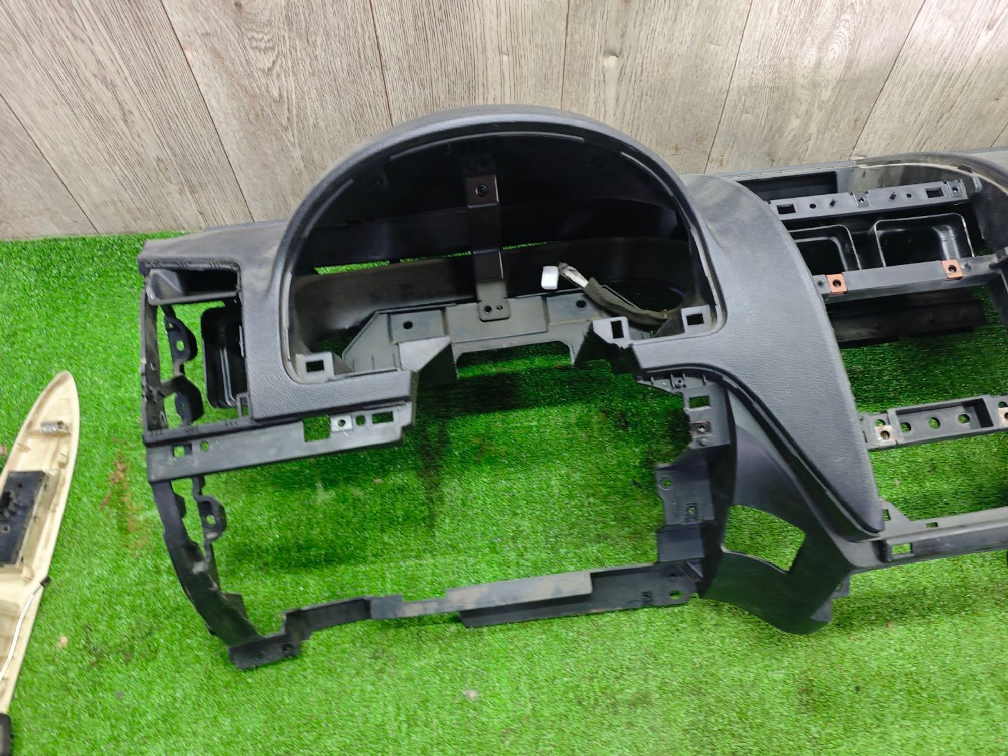 https://ycs.partsauto.market/partsauto-images/thmbs/userImages/642e6f5f1bce7f21e2021cd69aab83bc/part/4dc2c4be-a43a-4777-9e6e-9484dd01370f_1785401717407.jpg