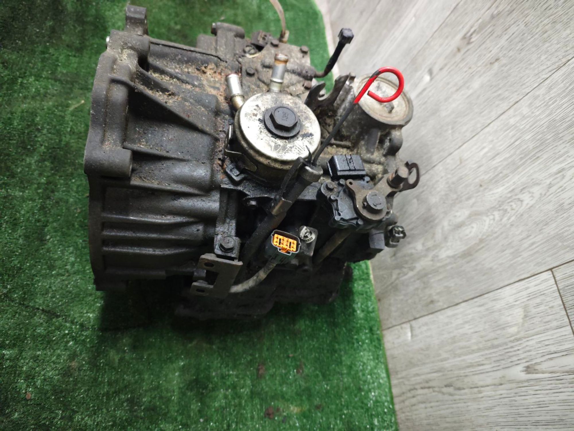 https://ycs.partsauto.market/partsauto-images/thmbs/userImages/642e6f5f1bce7f21e2021cd69aab83bc/part/528df026-6fdd-457f-a389-6f4cc3aa5d22_1778500286359.jpg