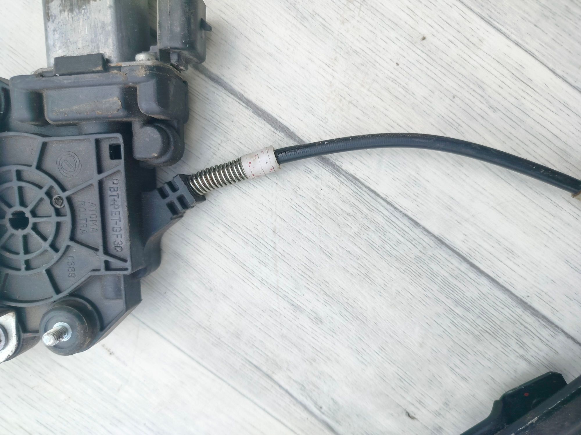 https://ycs.partsauto.market/partsauto-images/thmbs/userImages/642e6f5f1bce7f21e2021cd69aab83bc/part/645e88aa-a281-4065-aabb-830b5801938f_1695451930252.jpg