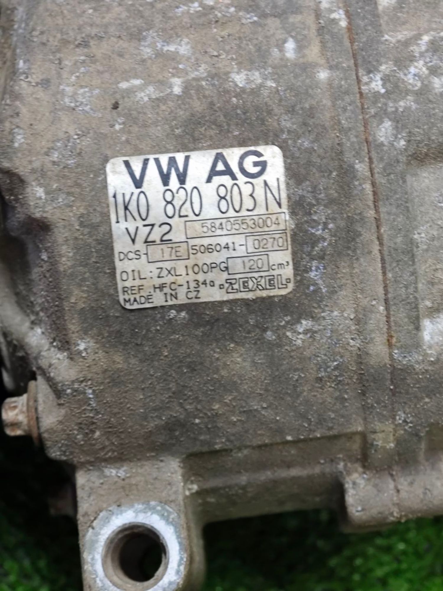https://ycs.partsauto.market/partsauto-images/thmbs/userImages/642e6f5f1bce7f21e2021cd69aab83bc/part/6fd8cbd3-c280-4f71-8487-4c577bf727d4_1784645831069.jpg