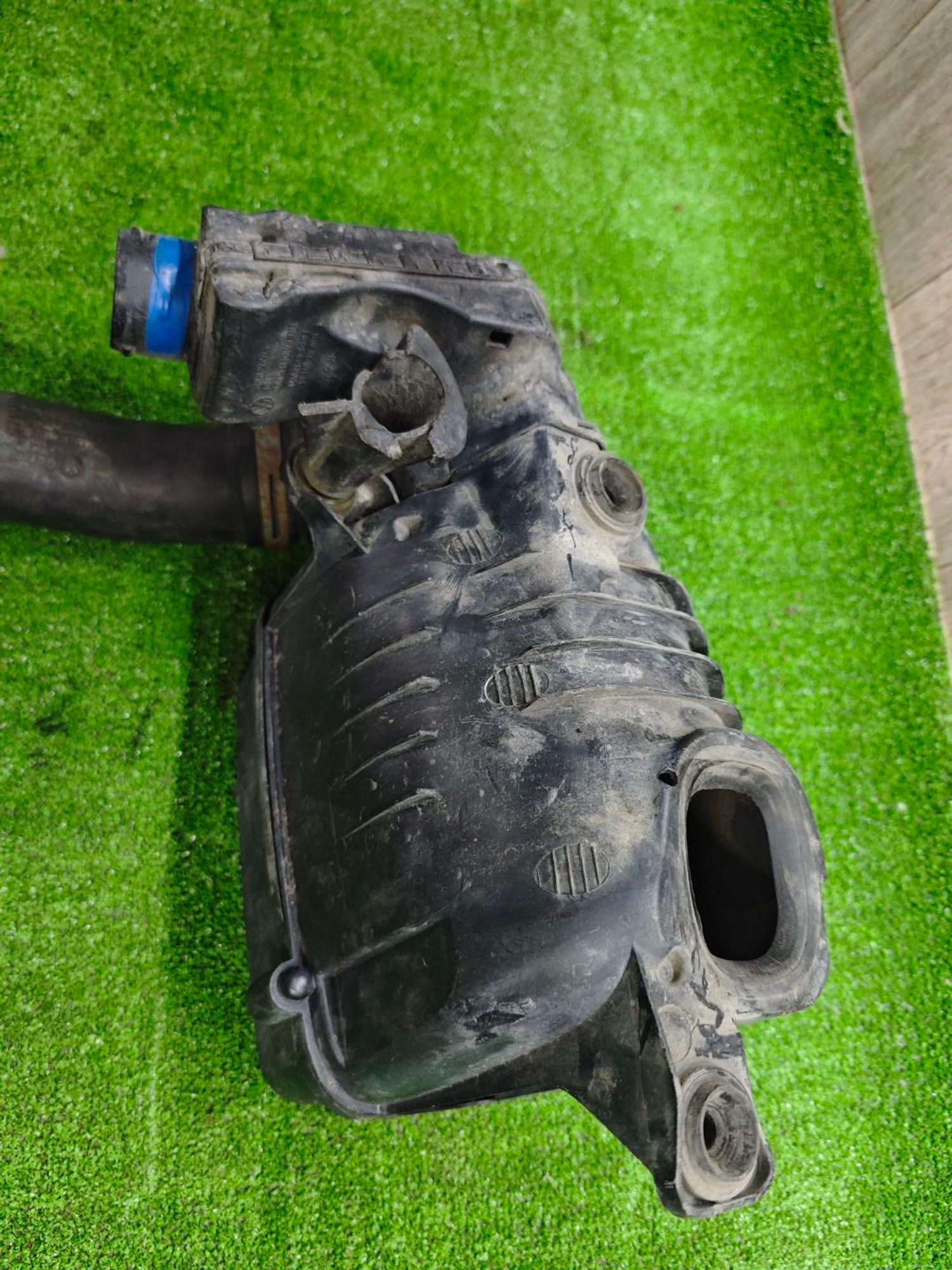 https://ycs.partsauto.market/partsauto-images/thmbs/userImages/642e6f5f1bce7f21e2021cd69aab83bc/part/7d50a03c-35f5-4003-90e6-039123f58179_1784901286768.jpg