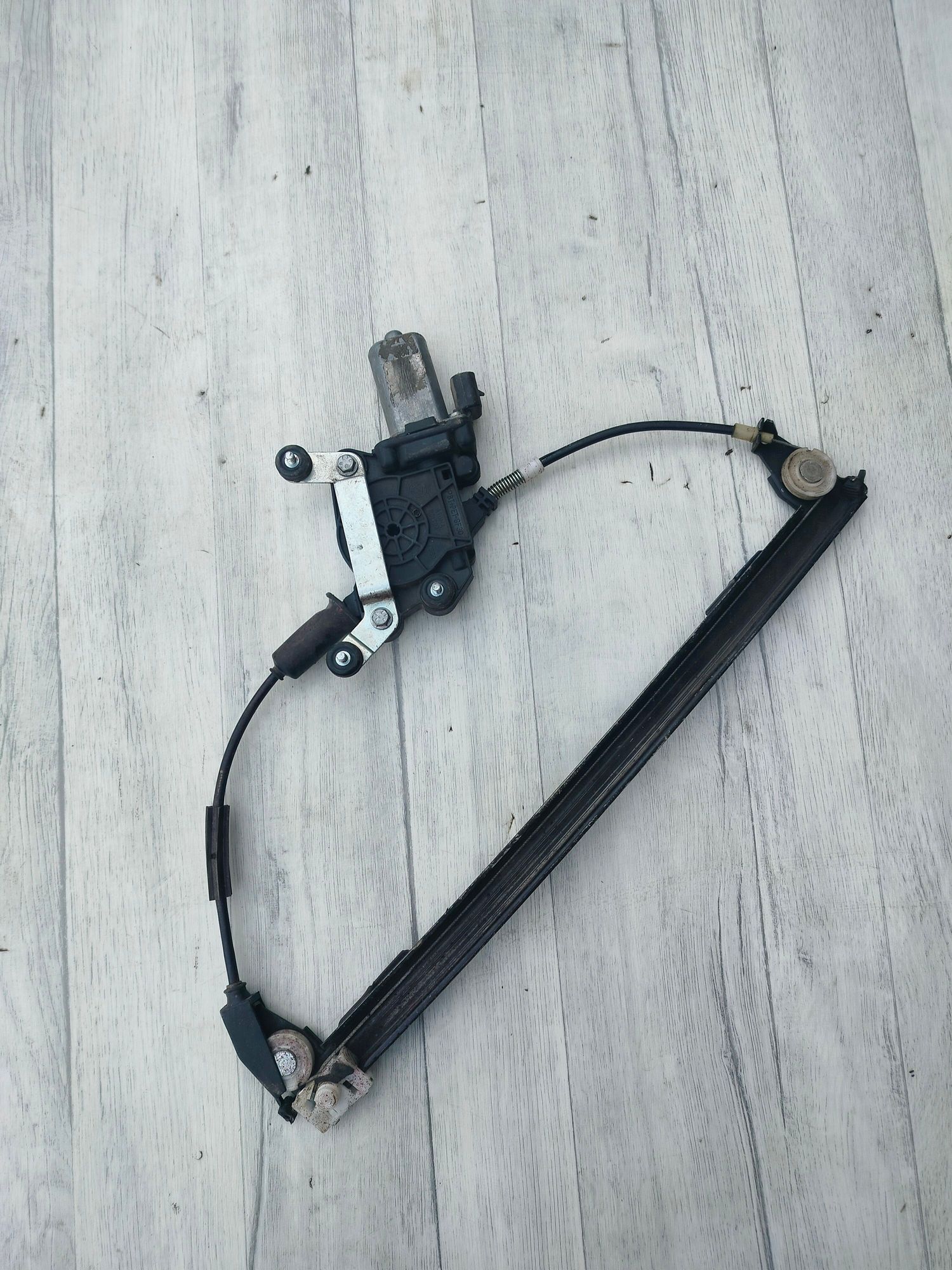 https://ycs.partsauto.market/partsauto-images/thmbs/userImages/642e6f5f1bce7f21e2021cd69aab83bc/part/7f26aa5f-839b-4e4b-afe2-762b623c163a_1695451930068.jpg