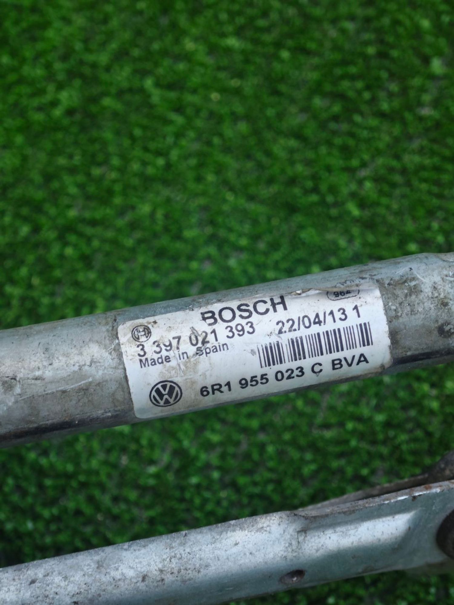 https://ycs.partsauto.market/partsauto-images/thmbs/userImages/642e6f5f1bce7f21e2021cd69aab83bc/part/9318de91-ff45-4a65-a214-4b3b6e06af45_1779457977524.jpg