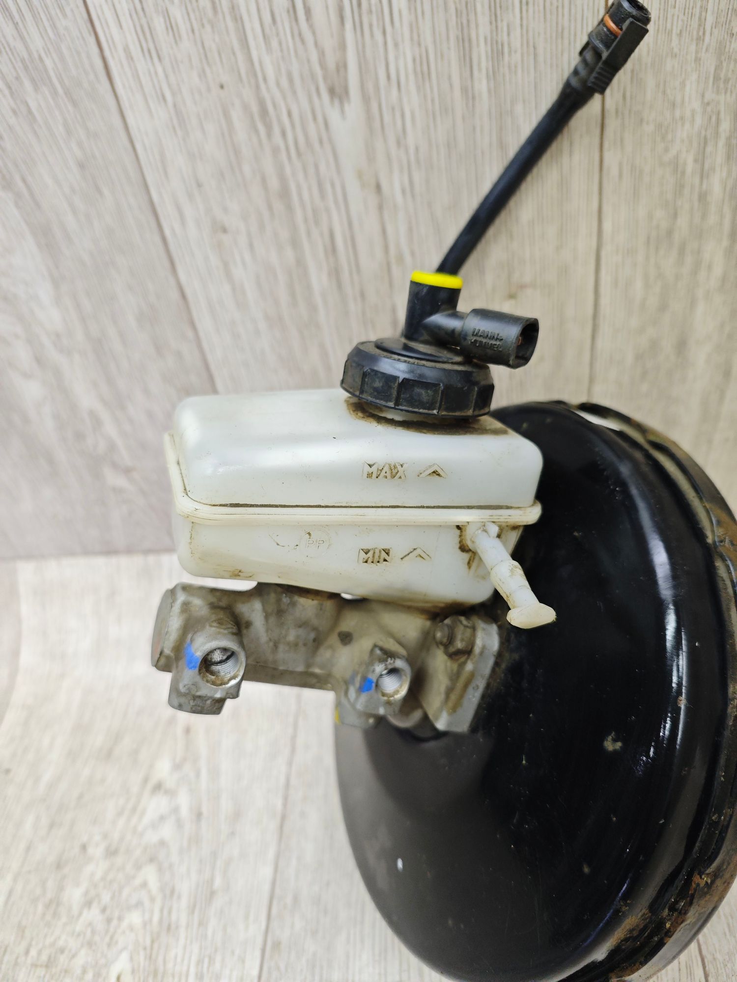 https://ycs.partsauto.market/partsauto-images/thmbs/userImages/642e6f5f1bce7f21e2021cd69aab83bc/part/97f16a29-8014-40cf-bece-bf3c14ca0906_1715930129723.jpg