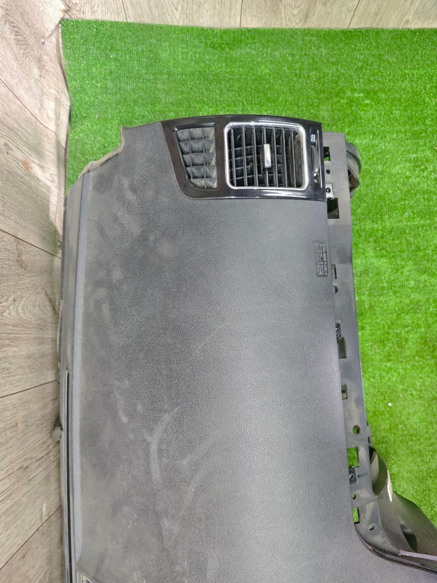 https://ycs.partsauto.market/partsauto-images/thmbs/userImages/642e6f5f1bce7f21e2021cd69aab83bc/part/a2f8fe15-5ef6-4999-ade8-dceeb42d8fe6_1785401723750.jpg