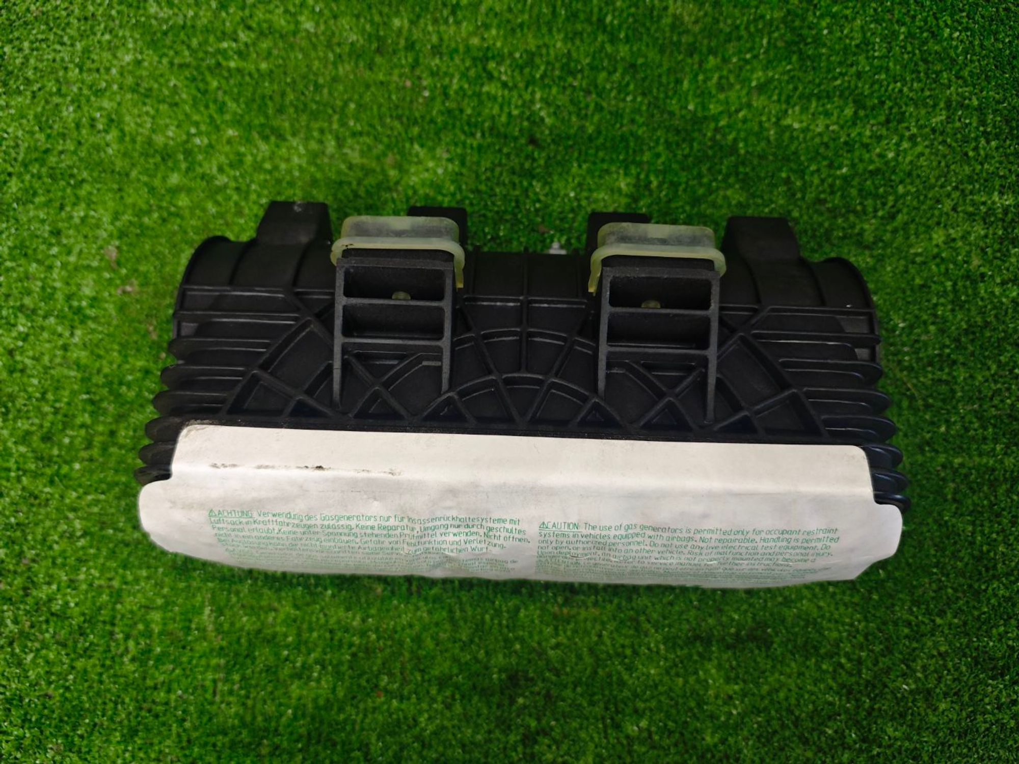 https://ycs.partsauto.market/partsauto-images/thmbs/userImages/642e6f5f1bce7f21e2021cd69aab83bc/part/a71d043f-2daa-49a3-b26b-76a3d3f39594_1785841378085.jpg