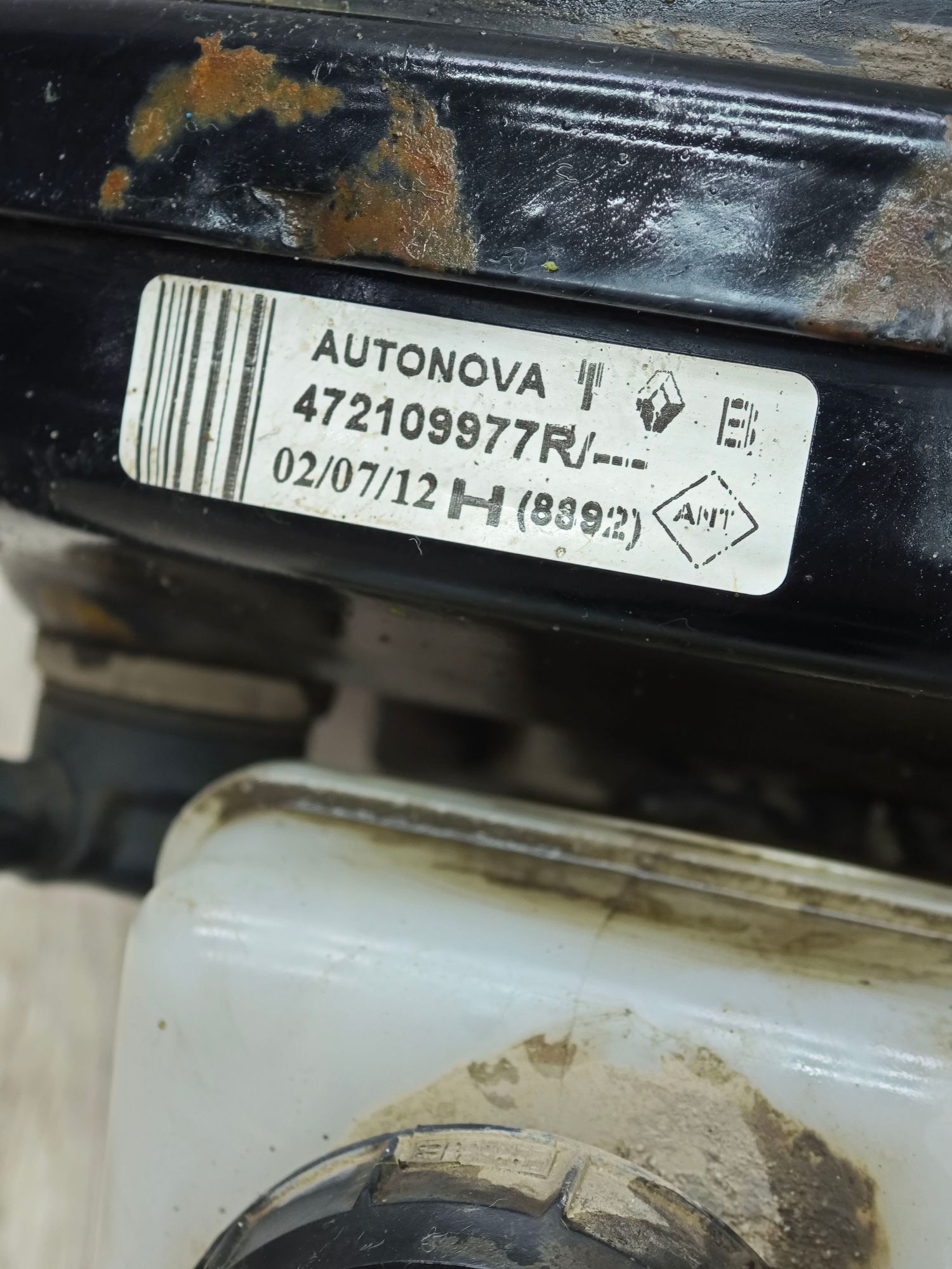 https://ycs.partsauto.market/partsauto-images/thmbs/userImages/642e6f5f1bce7f21e2021cd69aab83bc/part/acd78baf-d0d5-4117-82fa-abbbd464d1bd_1715930132170.jpg