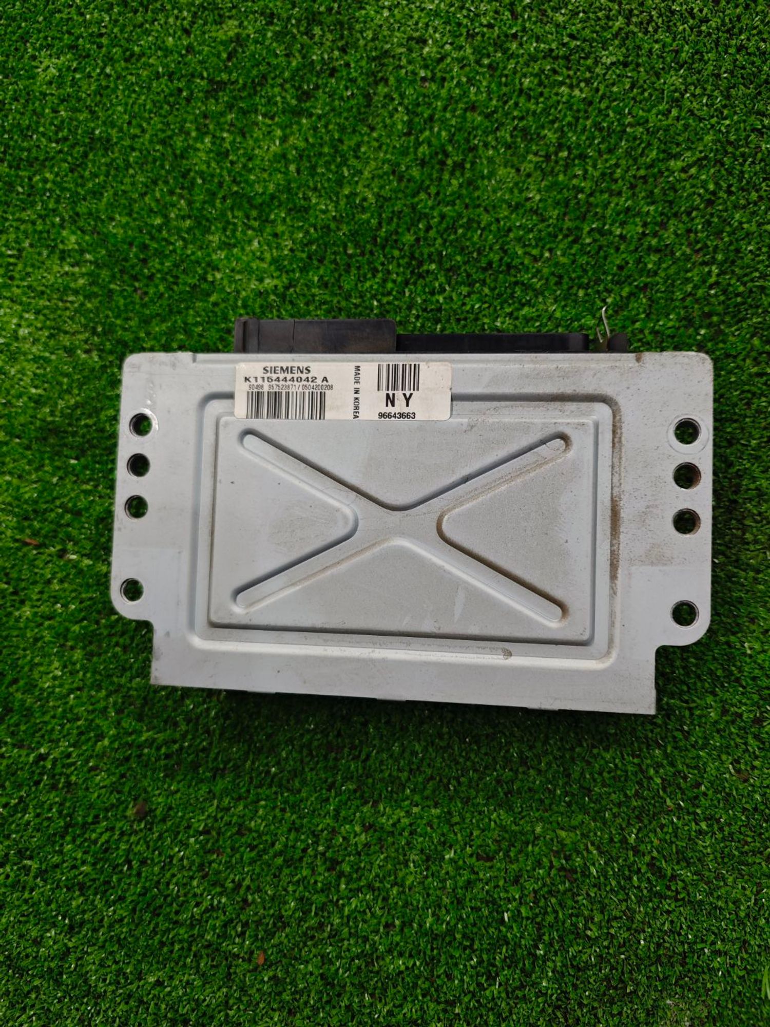 https://ycs.partsauto.market/partsauto-images/thmbs/userImages/642e6f5f1bce7f21e2021cd69aab83bc/part/b51e9e2d-bd63-4e9e-987e-63807673cd41_1784210291194.jpg