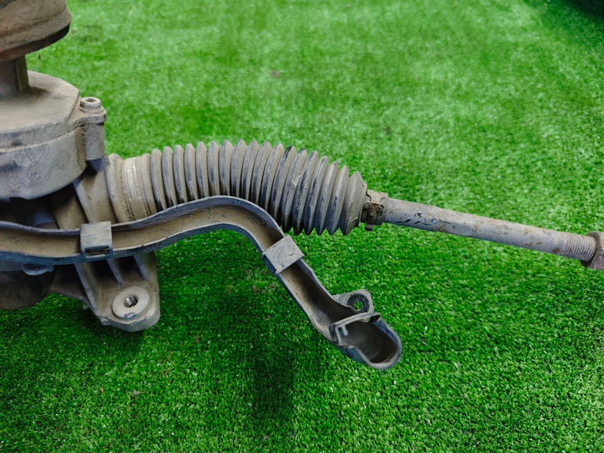 https://ycs.partsauto.market/partsauto-images/thmbs/userImages/642e6f5f1bce7f21e2021cd69aab83bc/part/baadc6c7-d954-4f8b-9874-4ffd08fb719f_1784557812514.jpg