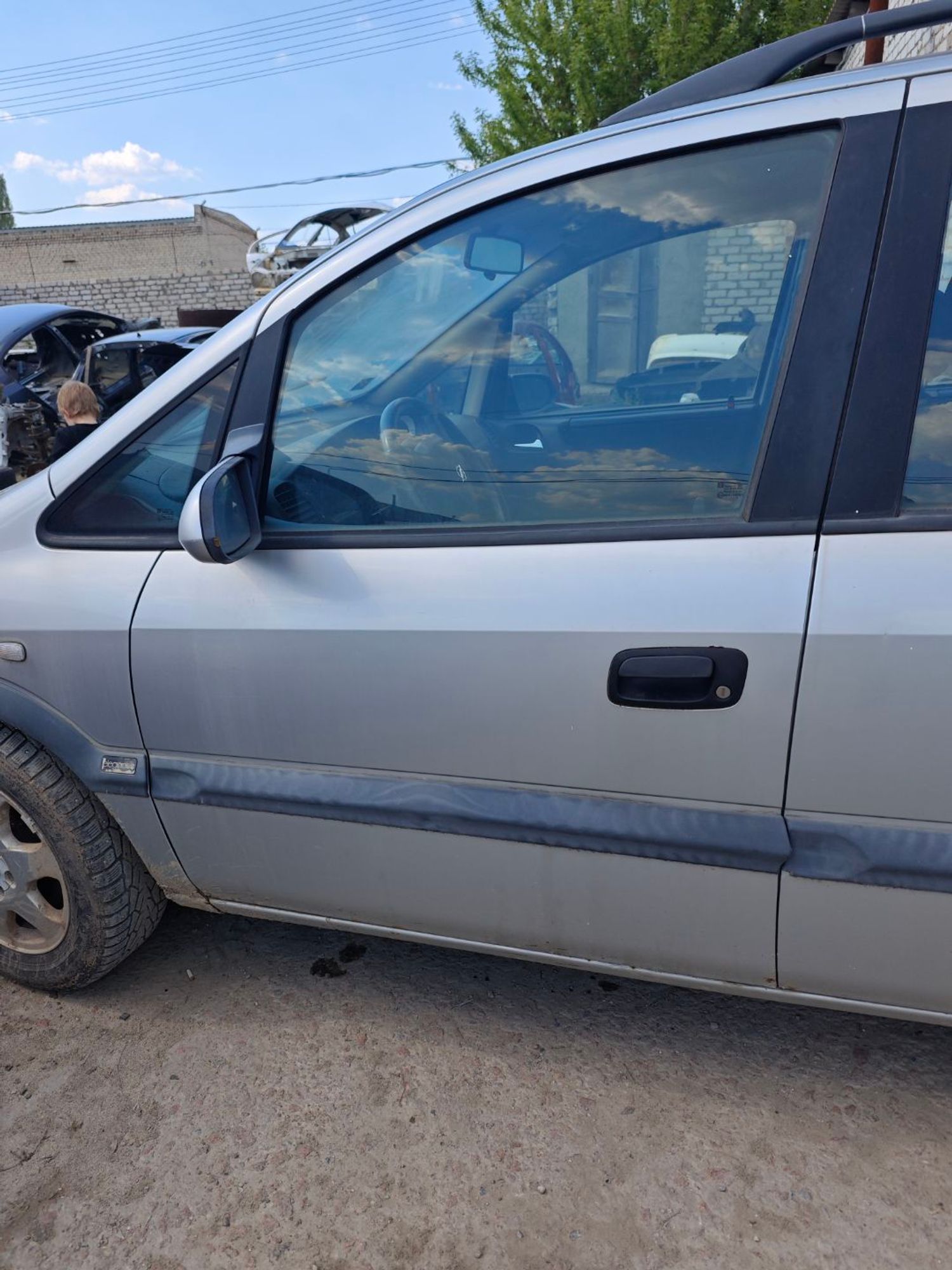 https://ycs.partsauto.market/partsauto-images/thmbs/userImages/642e6f5f1bce7f21e2021cd69aab83bc/part/bf1c4e40-b993-4657-b532-fd4950450fb0_1778153001687.jpg