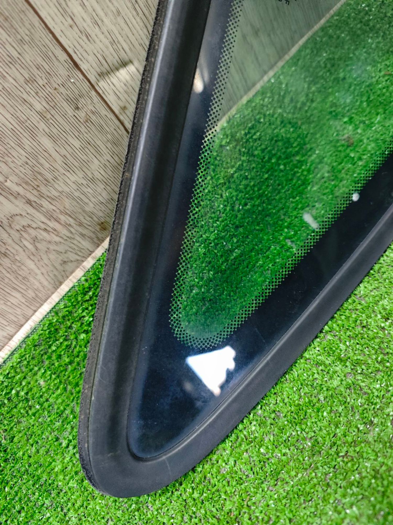 https://ycs.partsauto.market/partsauto-images/thmbs/userImages/642e6f5f1bce7f21e2021cd69aab83bc/part/c086f427-9e29-4752-afb7-fcaba198a77c_1785578482684.jpg