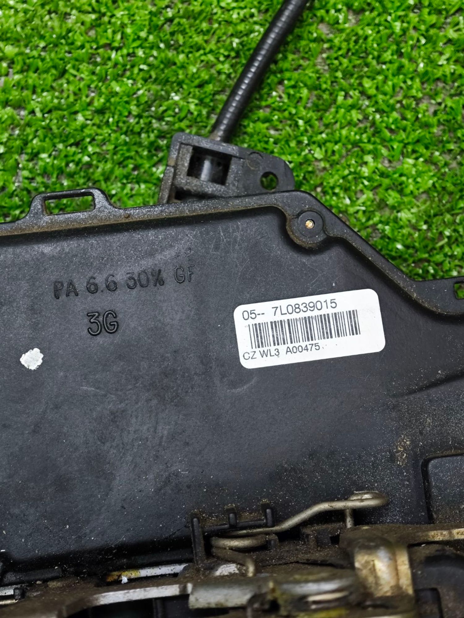 https://ycs.partsauto.market/partsauto-images/thmbs/userImages/642e6f5f1bce7f21e2021cd69aab83bc/part/c8547edc-0114-43a0-9253-7b15ccb0ae95_1785352891584.jpg