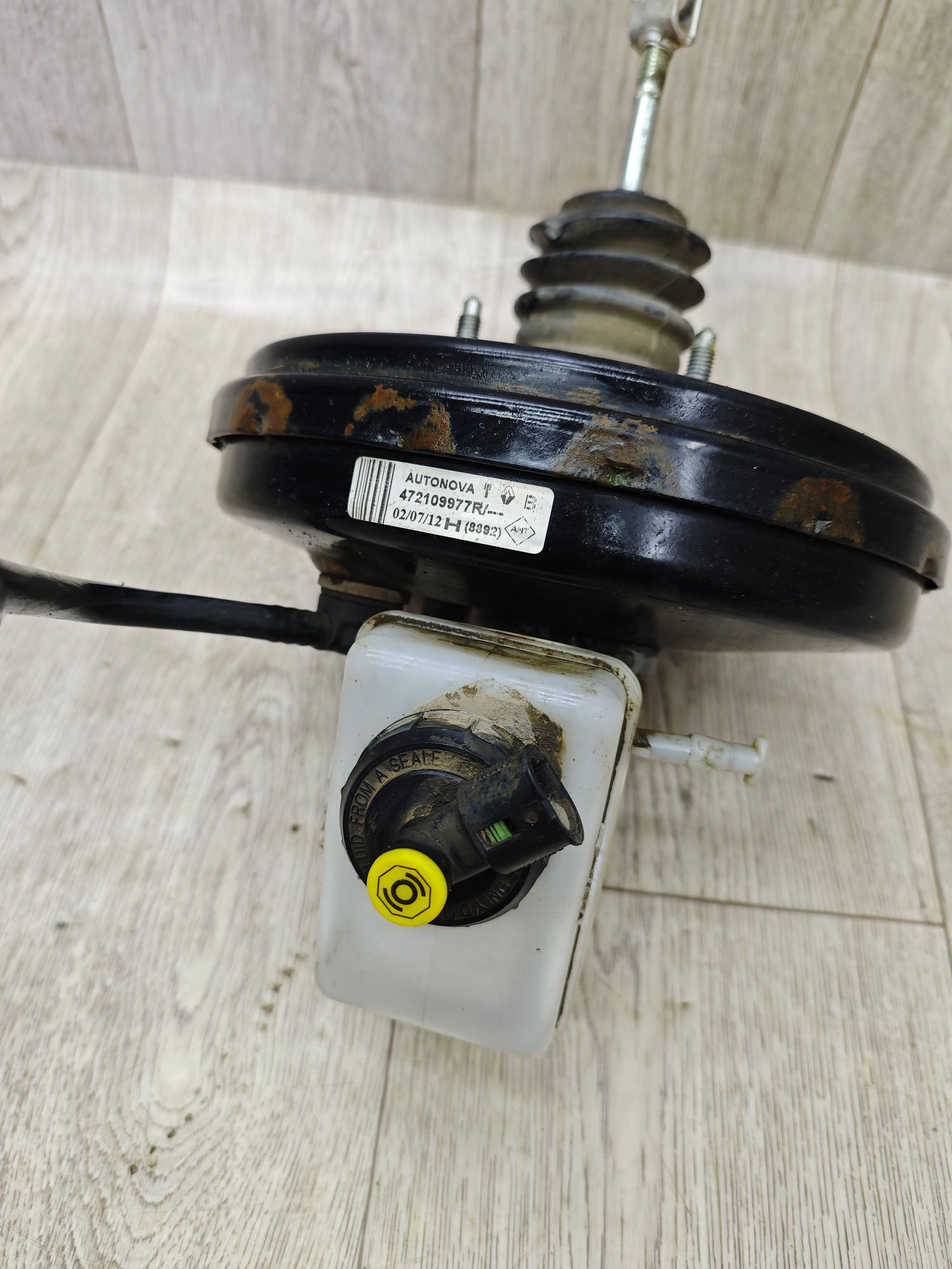 https://ycs.partsauto.market/partsauto-images/thmbs/userImages/642e6f5f1bce7f21e2021cd69aab83bc/part/cc56dd22-ec7e-458b-8880-04b2790861dc_1715930130364.jpg