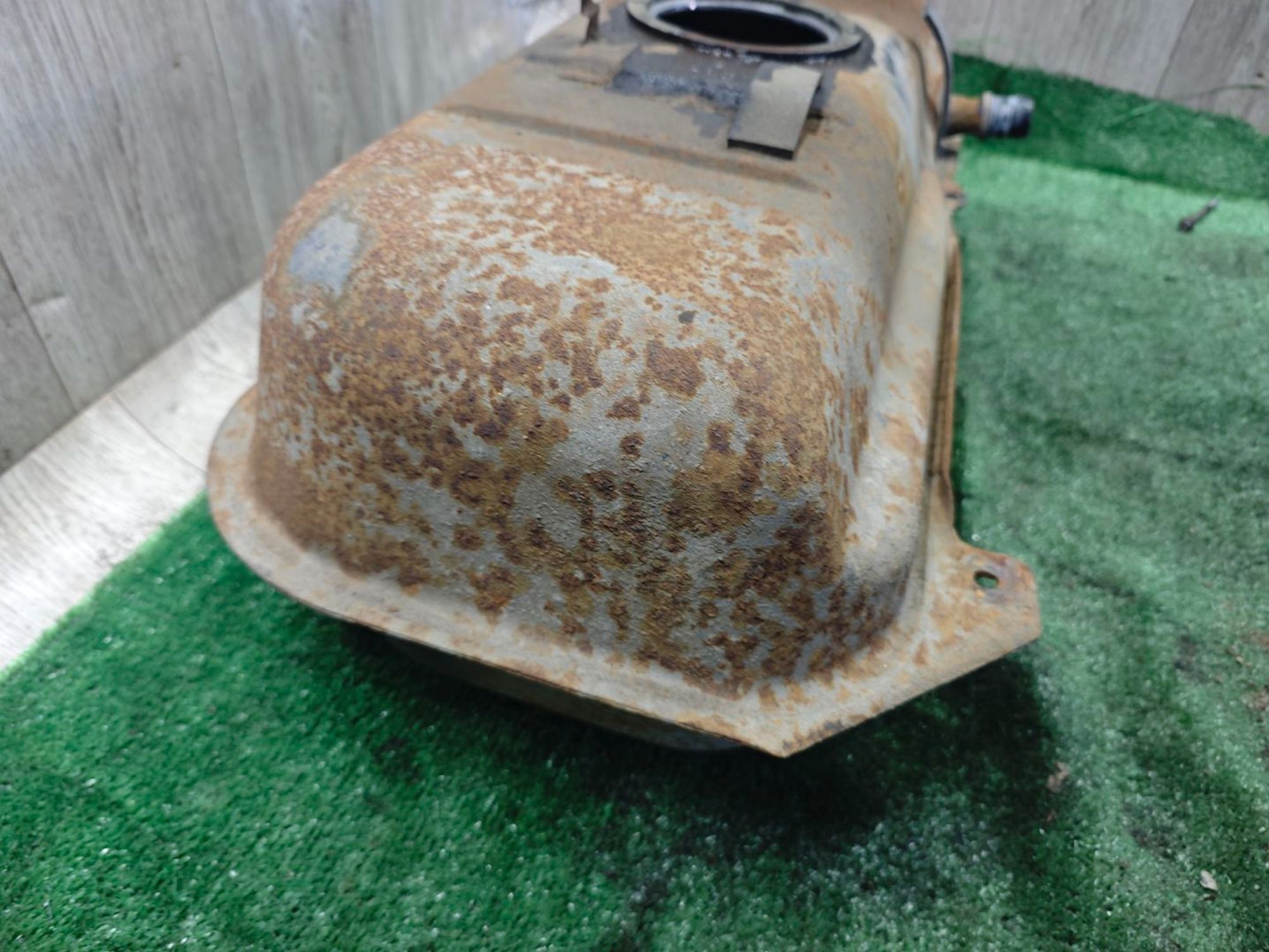 https://ycs.partsauto.market/partsauto-images/thmbs/userImages/642e6f5f1bce7f21e2021cd69aab83bc/part/cdbc9bad-7395-4766-9ce7-8ff2e8015651_1775484532247.jpg