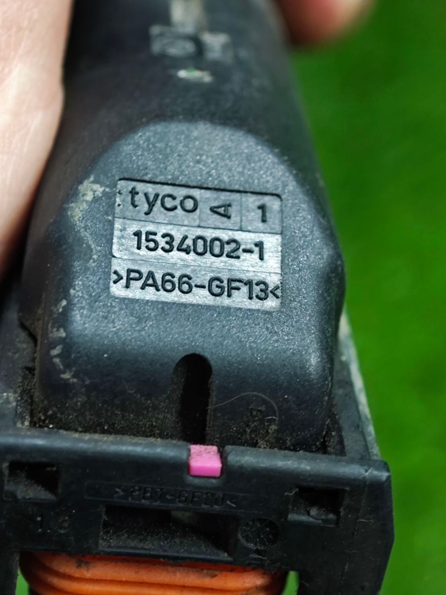 https://ycs.partsauto.market/partsauto-images/thmbs/userImages/642e6f5f1bce7f21e2021cd69aab83bc/part/d3ddadb3-0f05-4036-9347-57b899debefc_1784625707303.jpg