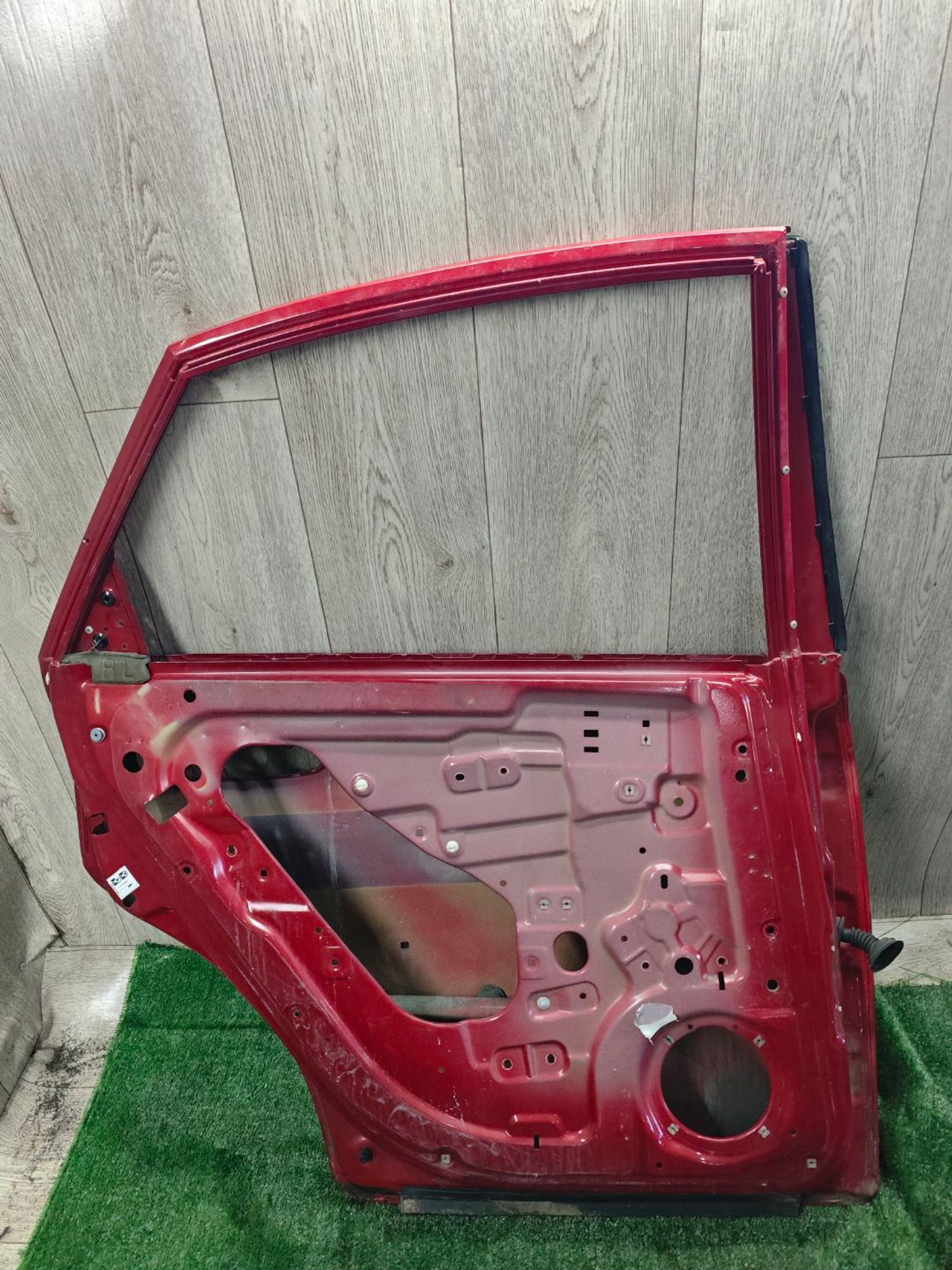 https://ycs.partsauto.market/partsauto-images/thmbs/userImages/642e6f5f1bce7f21e2021cd69aab83bc/part/f32fccce-7832-4e9b-9dc6-fcbf97513645_1775485769879.jpg