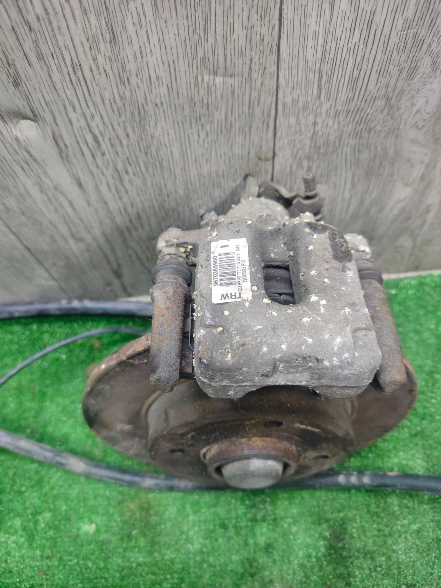 https://ycs.partsauto.market/partsauto-images/thmbs/userImages/642e6f5f1bce7f21e2021cd69aab83bc/part/f6efc000-fb84-4538-95f2-31f6d31f2756_1785856487585.jpg