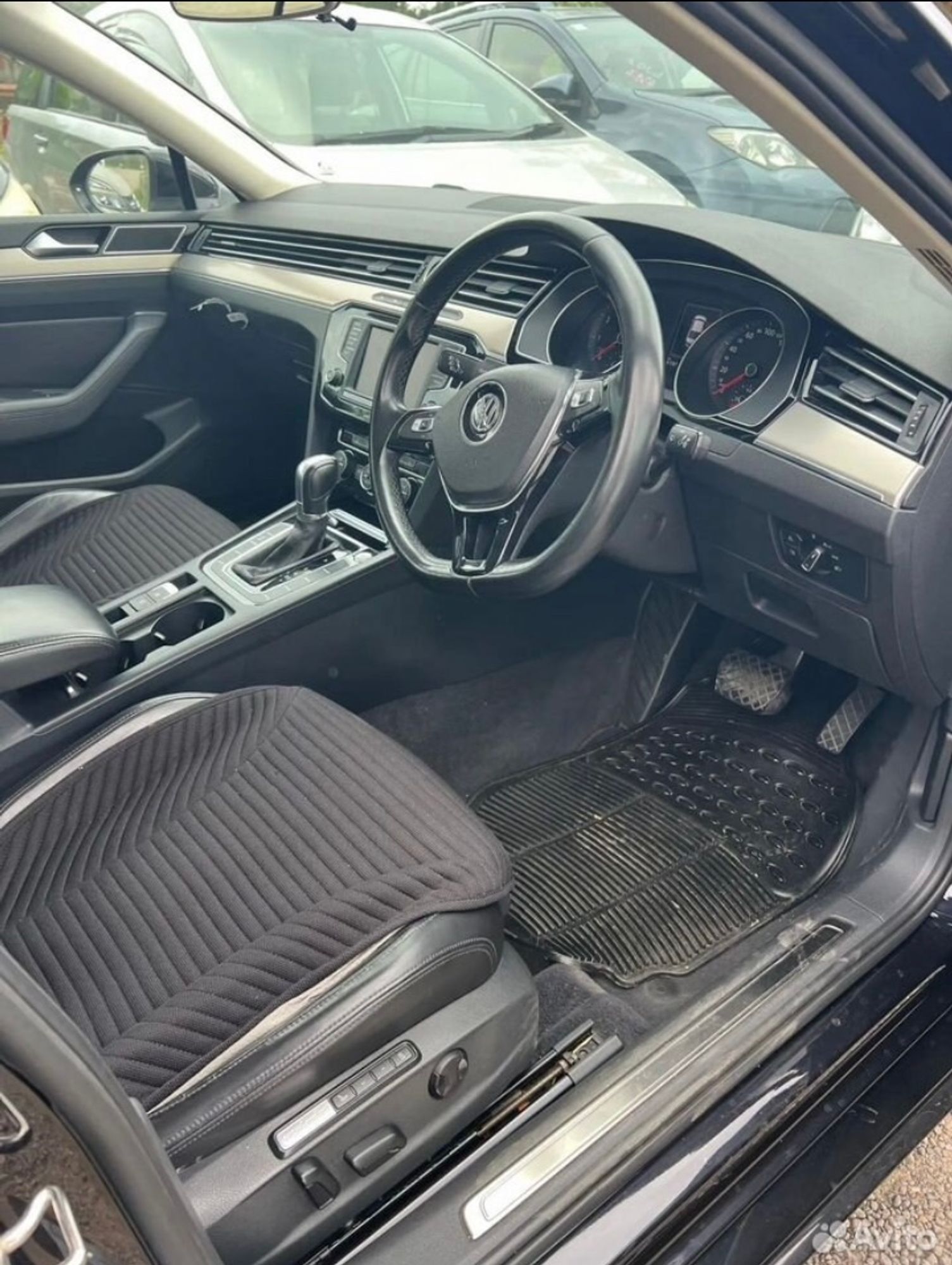 https://ycs.partsauto.market/partsauto-images/thmbs/userImages/6ab8ea4394fc0aced0b69382a3e61955/car/a89b8c50-f710-48c2-9aa6-c40075d38b51_1785862826923.jpg