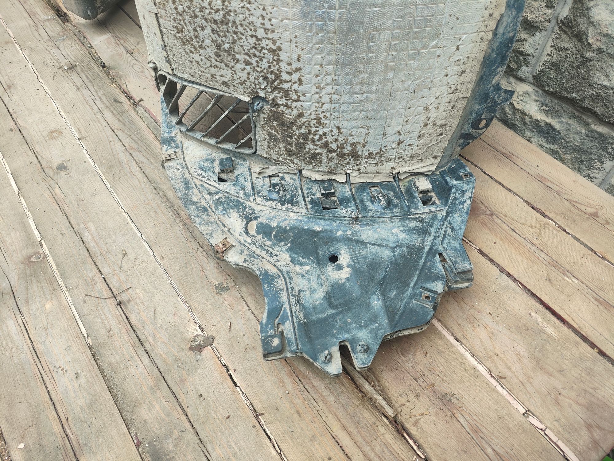 https://ycs.partsauto.market/partsauto-images/thmbs/userImages/6ab8ea4394fc0aced0b69382a3e61955/part/01b681b0-0cca-4fa3-9ebb-8b20f9df3172_1778489942761.jpg