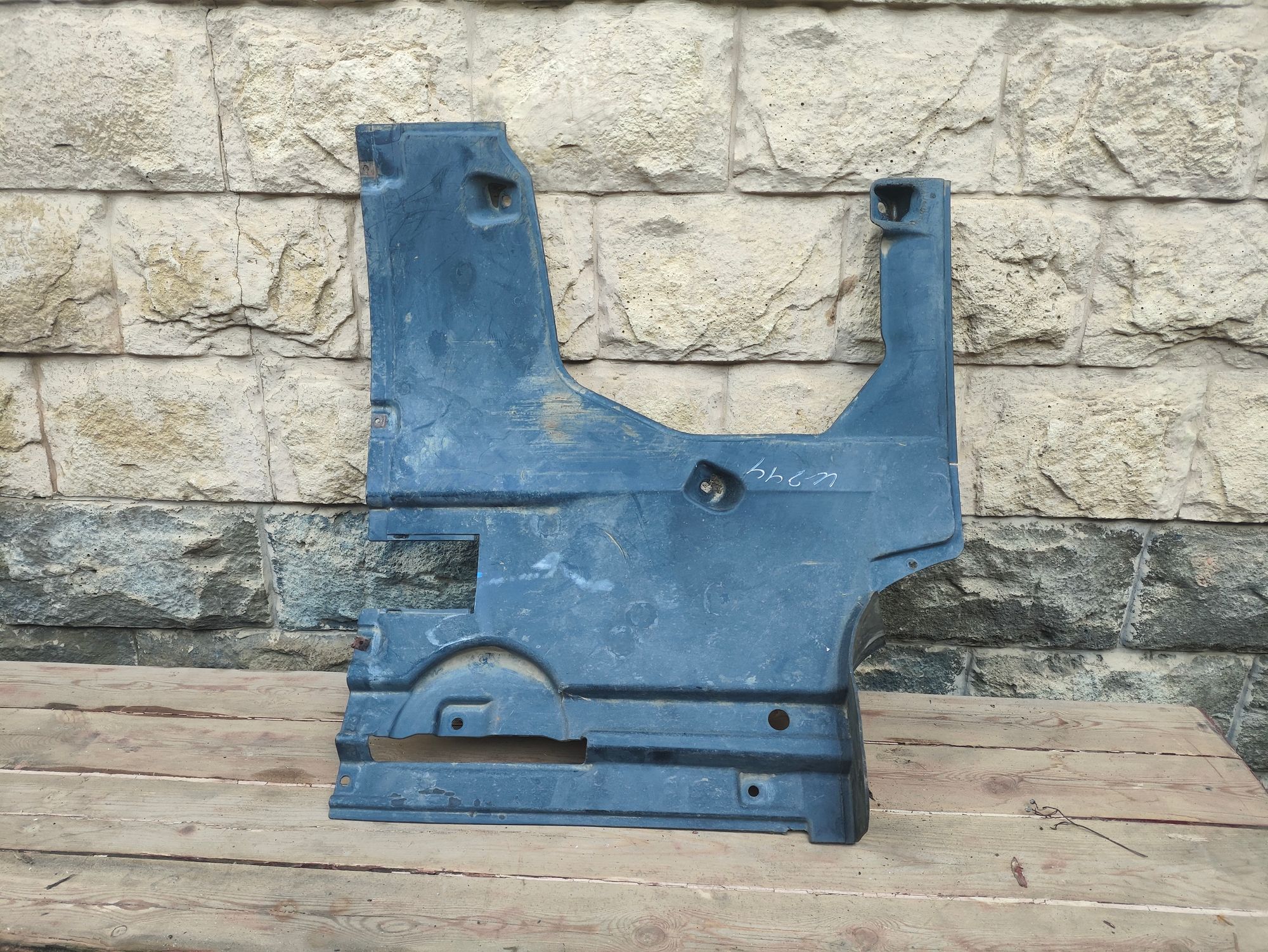 https://ycs.partsauto.market/partsauto-images/thmbs/userImages/6ab8ea4394fc0aced0b69382a3e61955/part/03532d46-ff8b-424b-9bd5-9ae5d931f521_1777985909426.jpg