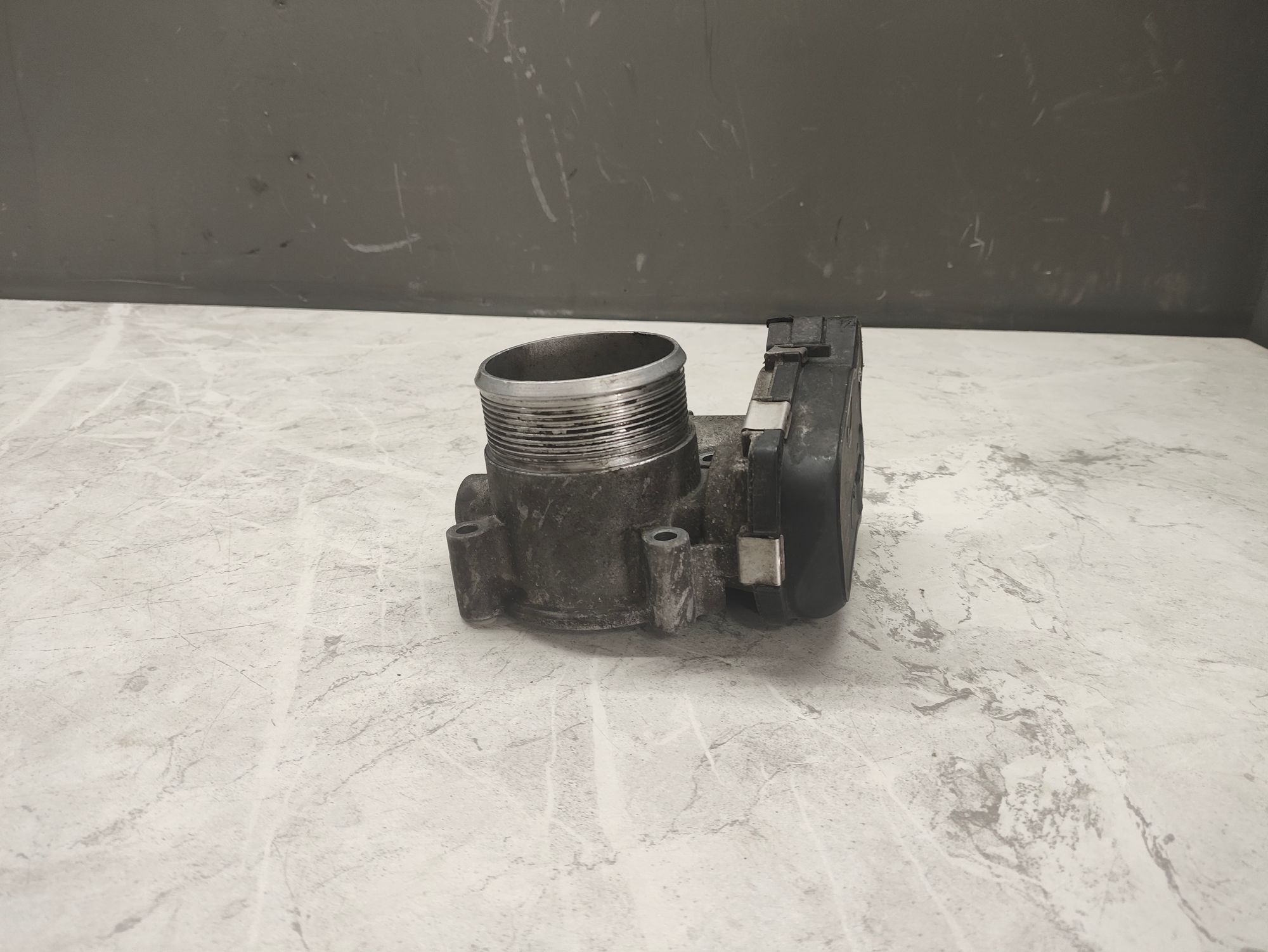 https://ycs.partsauto.market/partsauto-images/thmbs/userImages/6ab8ea4394fc0aced0b69382a3e61955/part/0488ab25-b731-429f-8781-e8c51489e879_1779096264062.jpg